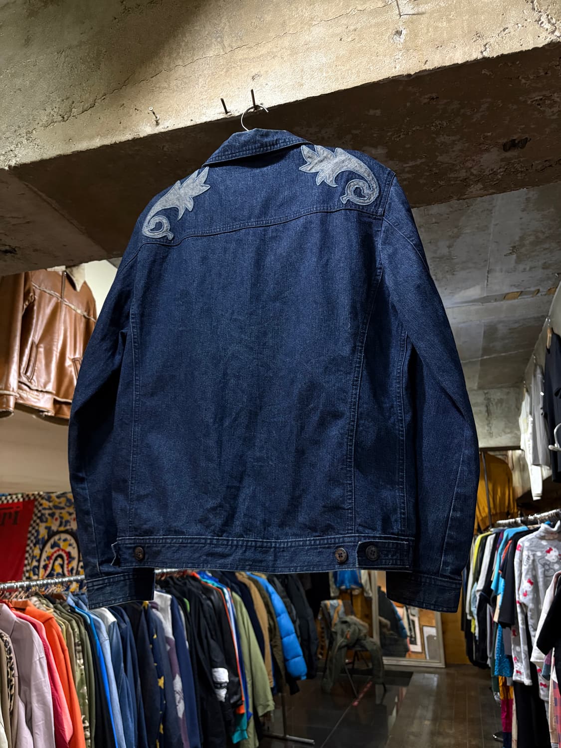 90s Versace 베르사체 패턴 포인트 데님 자켓 상품이미지4