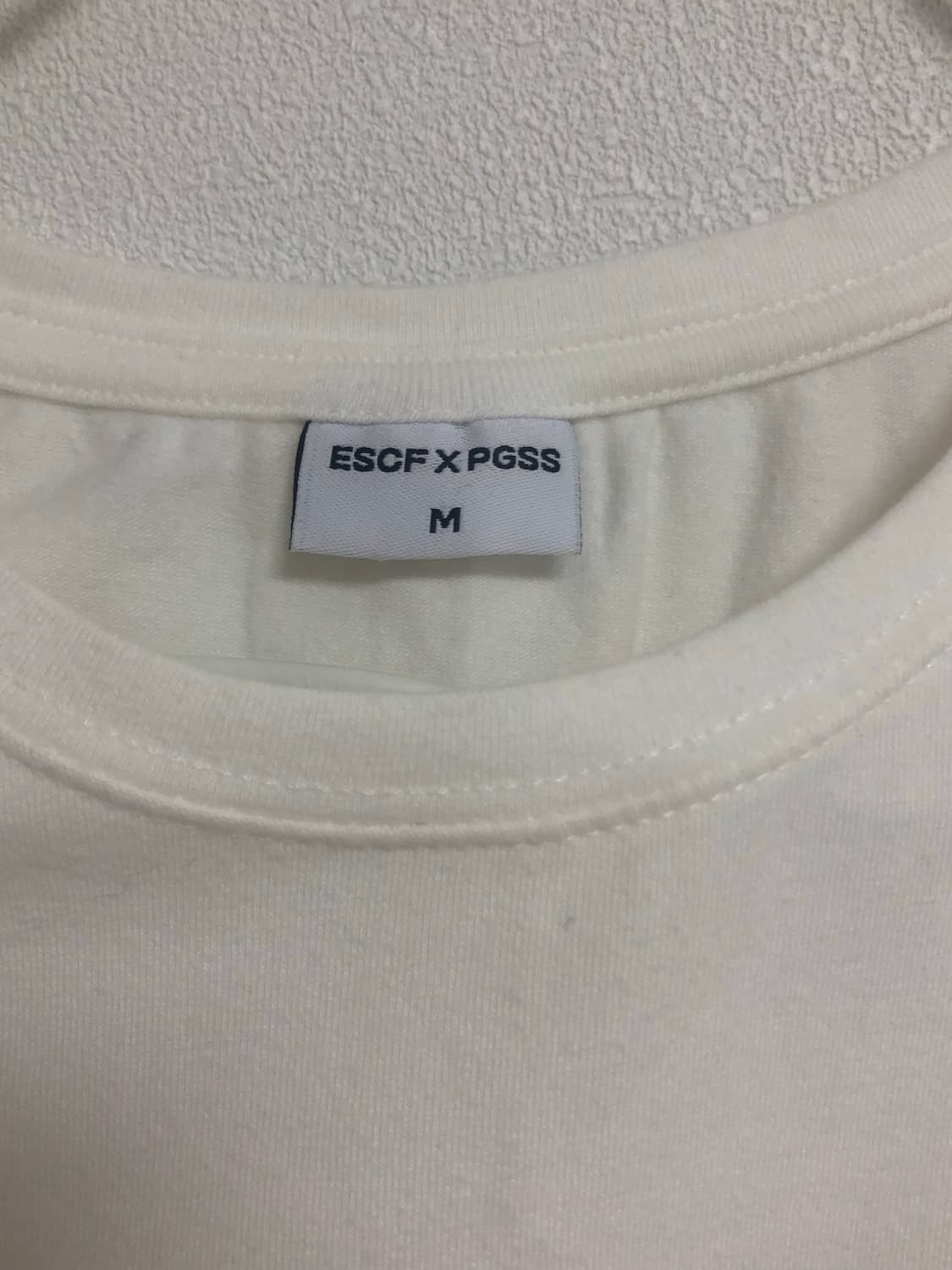 escf 딸기로고 반팔티 슬림핏 상품이미지2