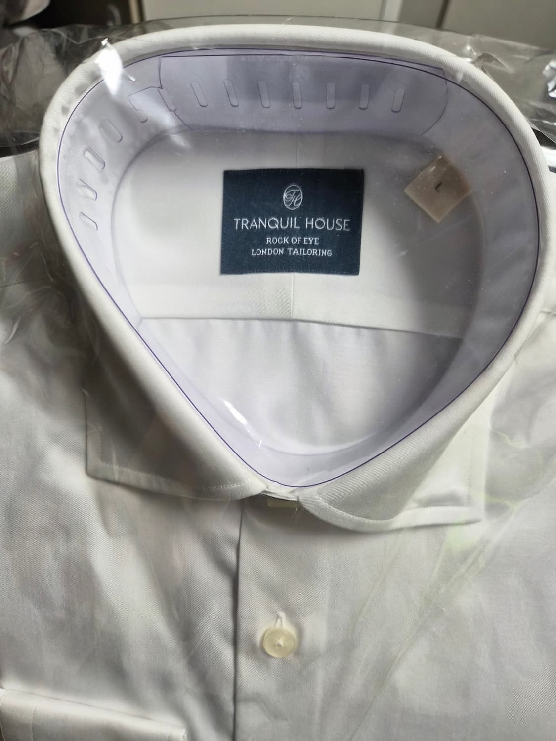 트란퀼하우스 심플 셔츠 화이트 상품이미지4
