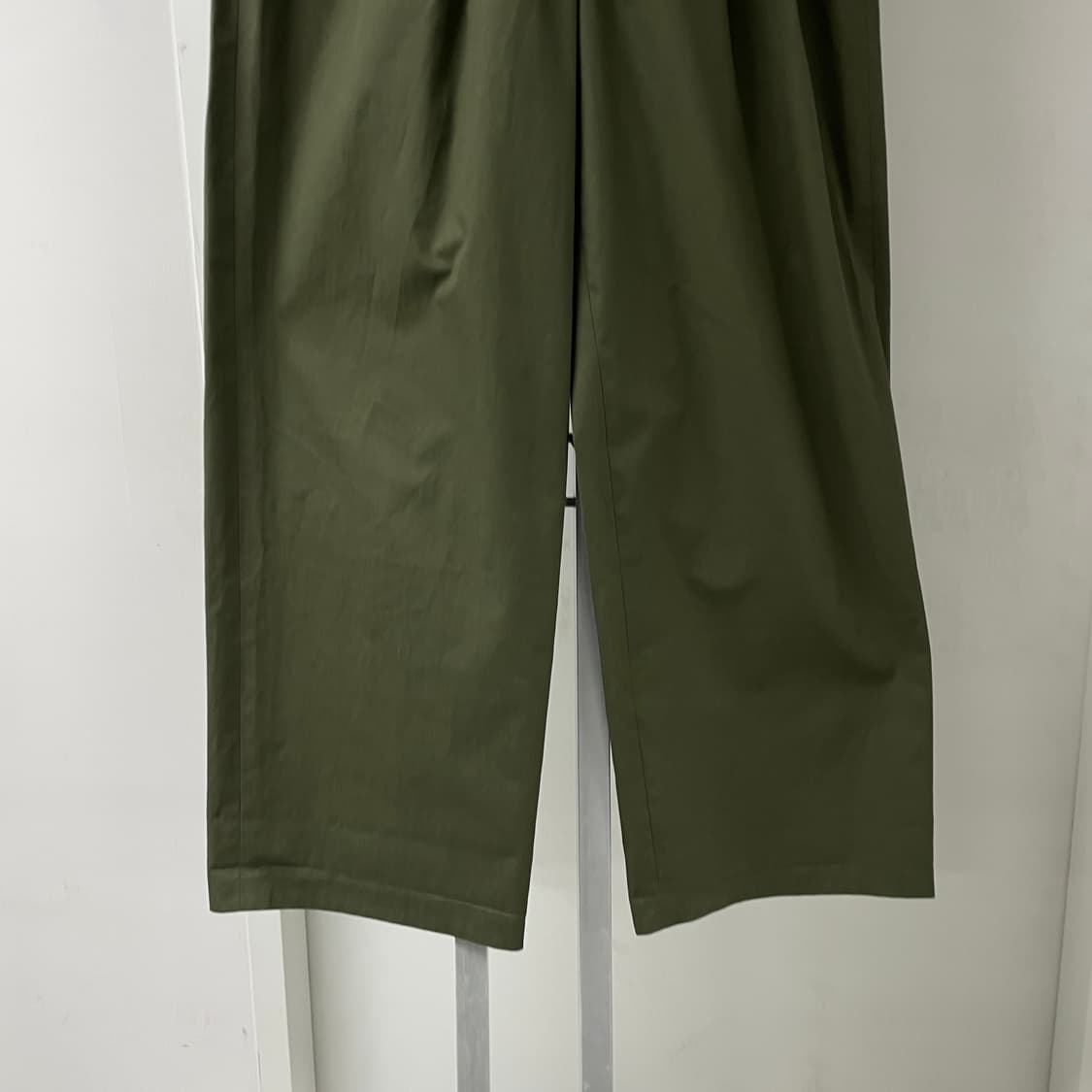 APC 아페쎄 카키 팬츠 38(W) 상품이미지3