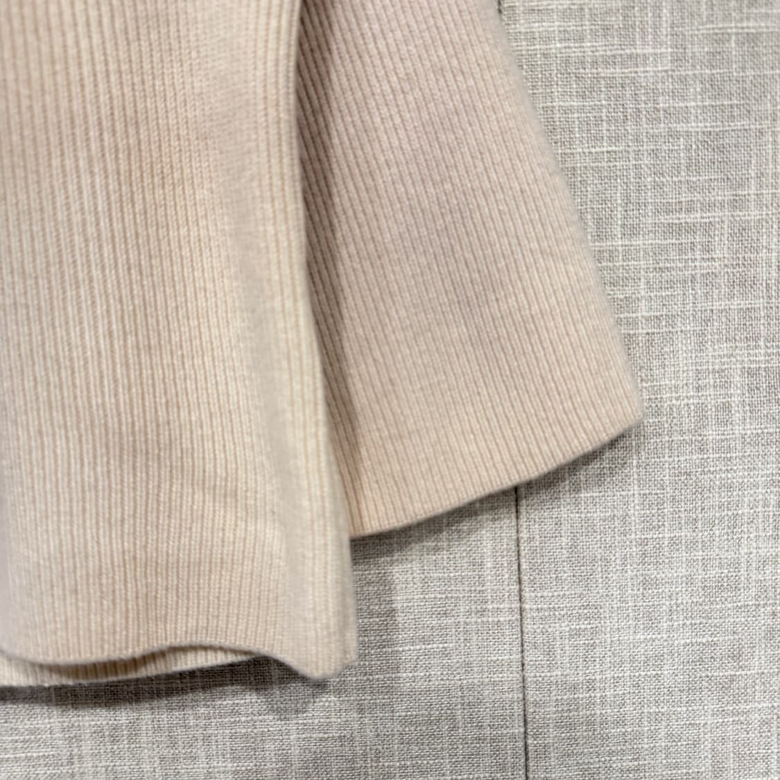 유니클로 르메르 울캐시미어 보트넥 니트 S 아이보리 상품이미지2