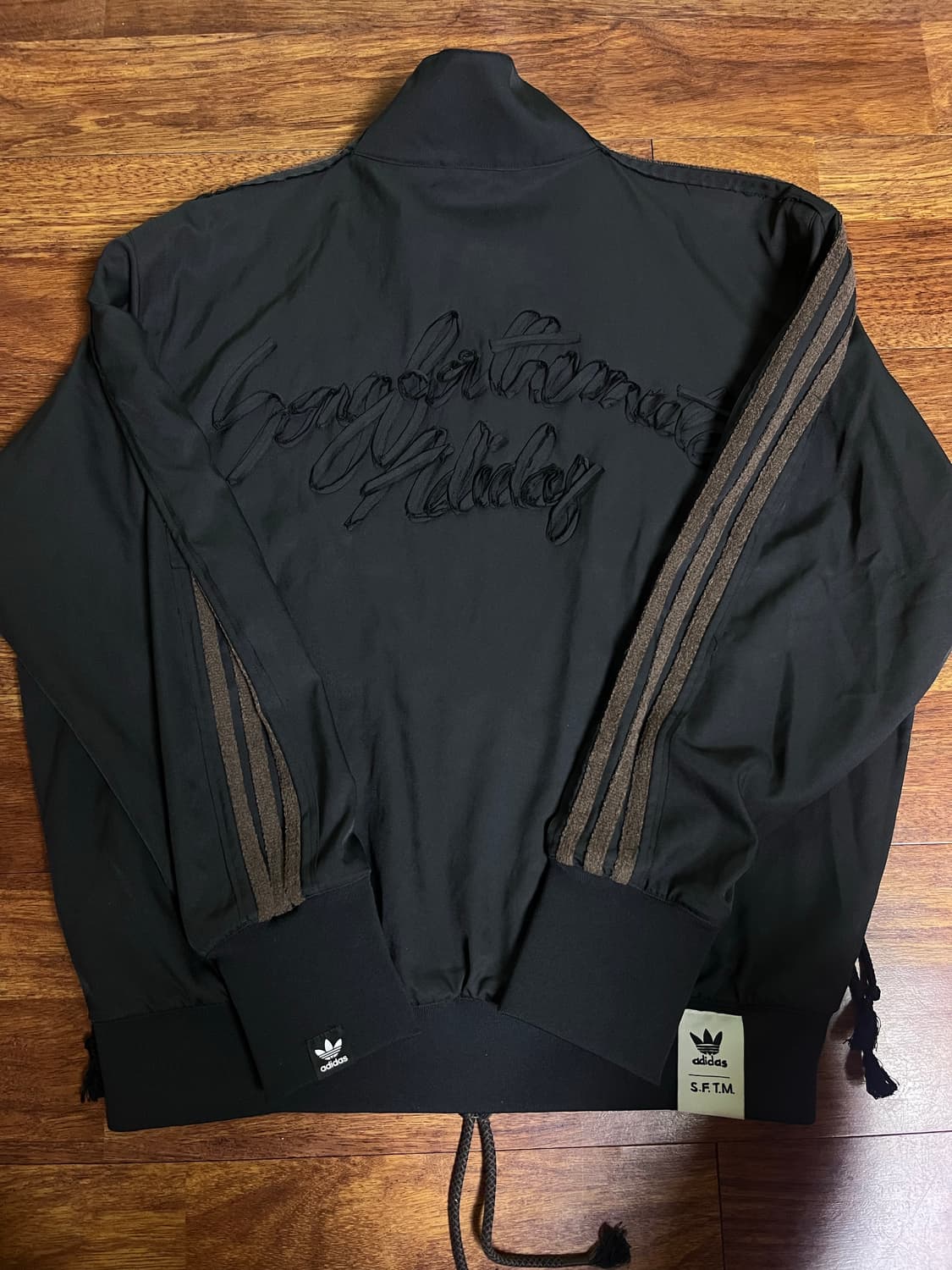 [US S] 아디다스 x 송포더뮤트 트랙자켓 블랙 상품이미지2