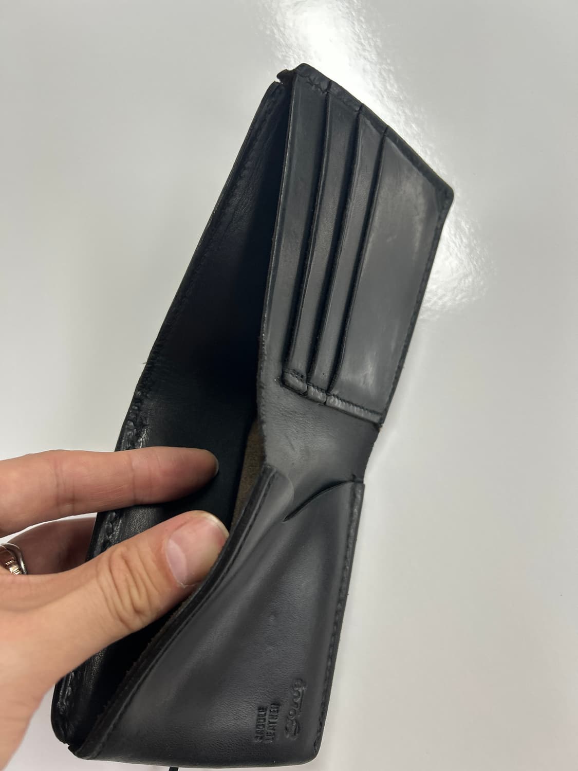 goros 고로스 새들레더 블랙 콘초 반지갑 상품이미지8