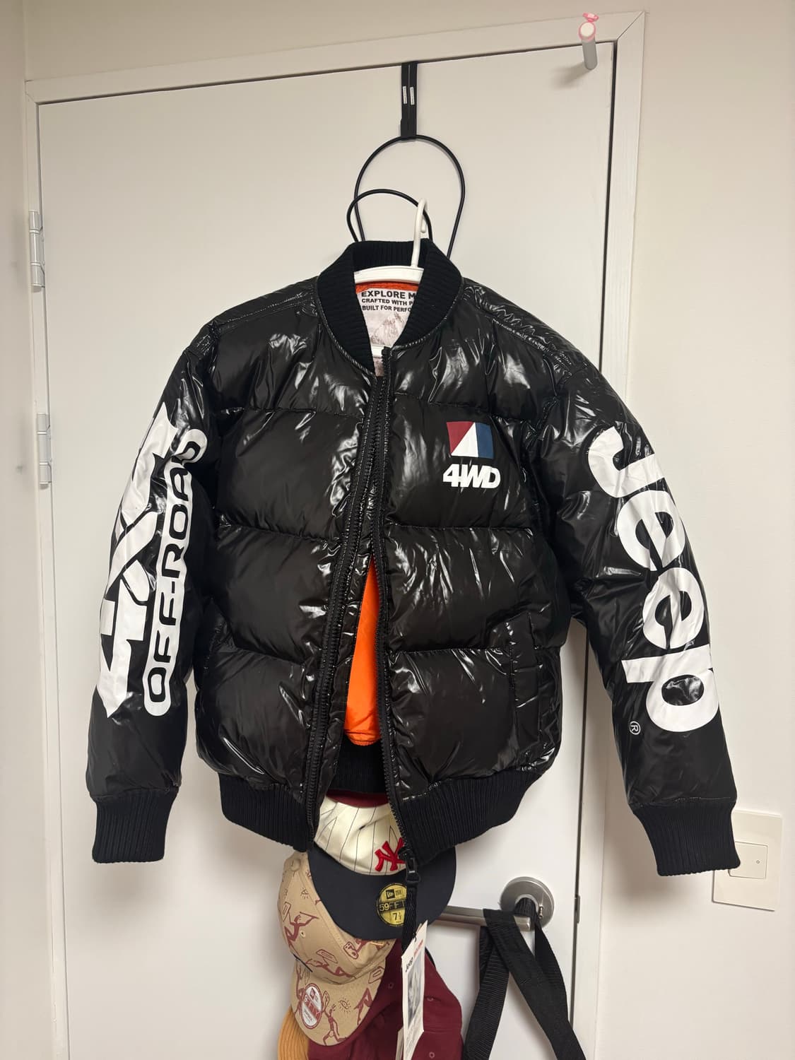 Jeep 덕 다운 유광 패딩 파카 상품이미지1