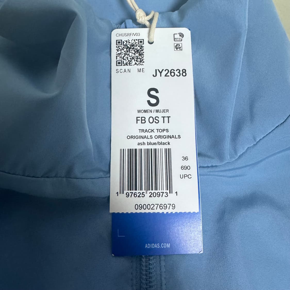 아디다스 오버사이즈 트랙탑 판매합니다 상품이미지2