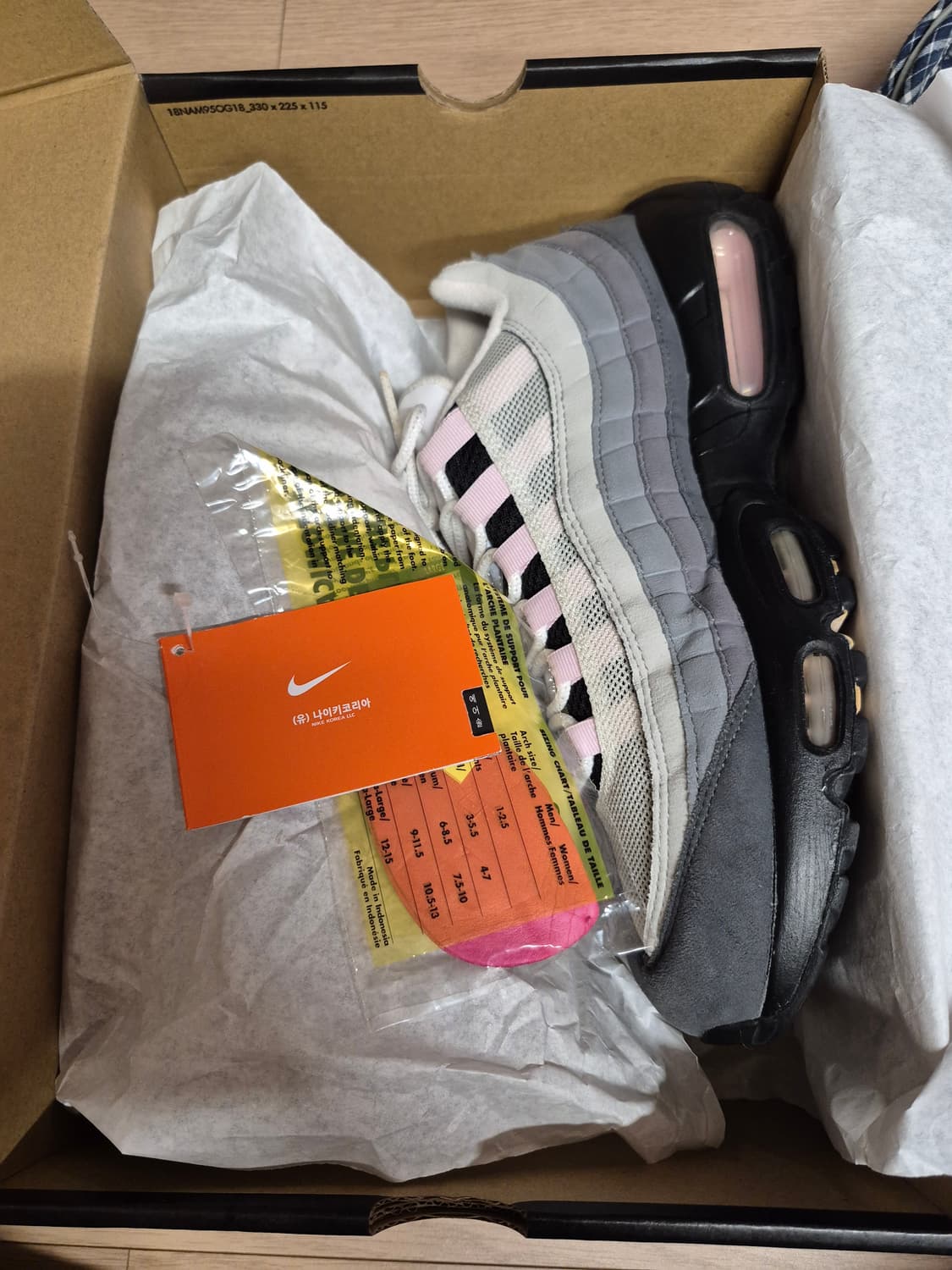 나이키 에어맥스 95 건스모크 핑크 폼 상품이미지9
