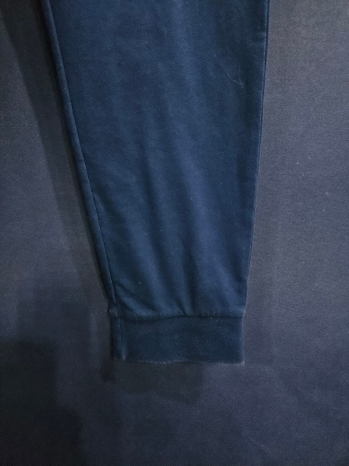 아디다스 와펜로고 네이비 남성 허리 30~32 조거팬츠  상품이미지6