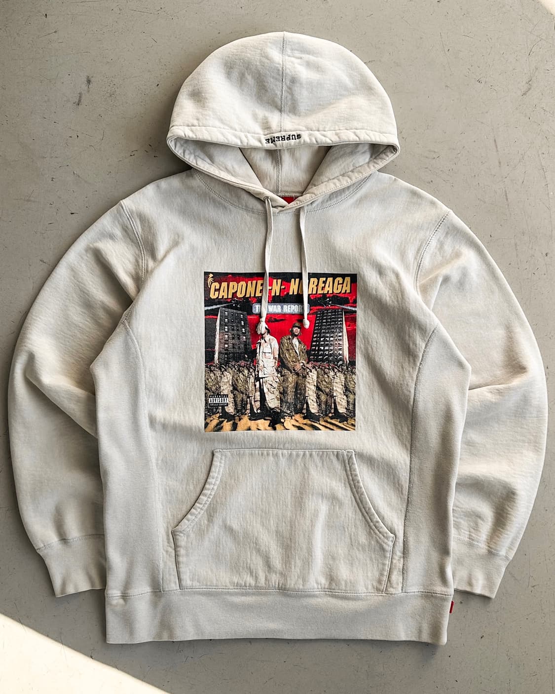 슈프림 16F/W 더 워 리포트 후드티 상품이미지4