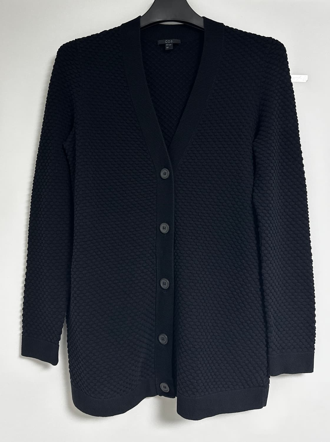 [COS] 텍스쳐 블랙 가디건 상품이미지3