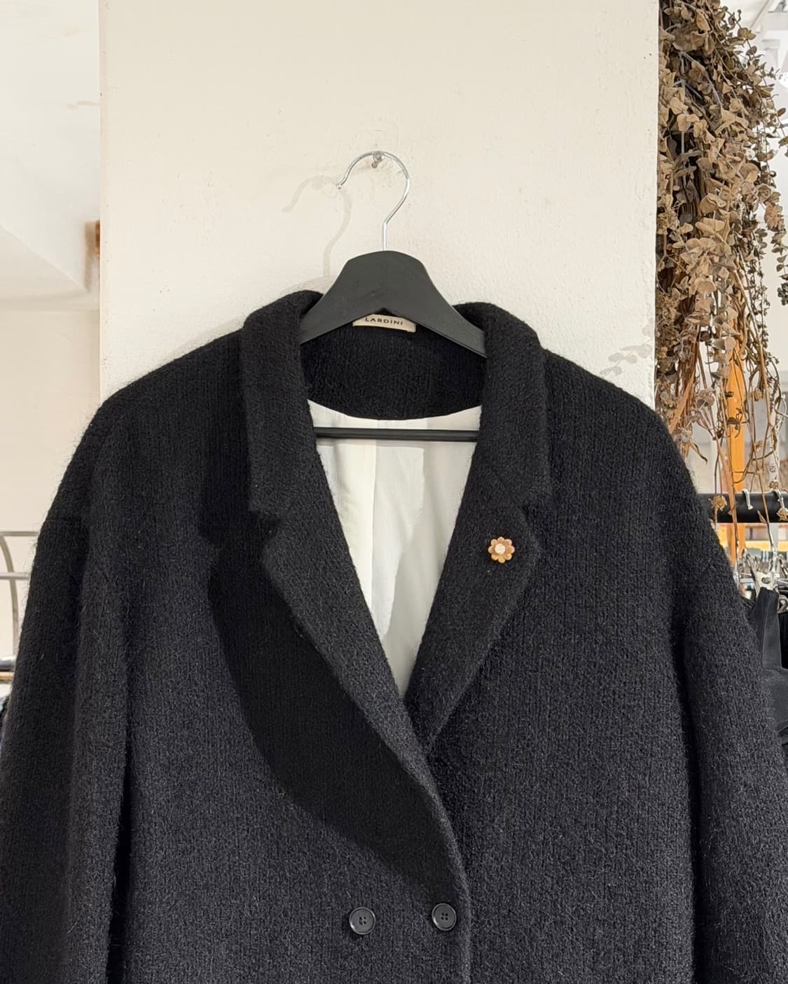 라르디니 블랙 시그니처 플라워 브로치 부클레 코트 상품이미지4