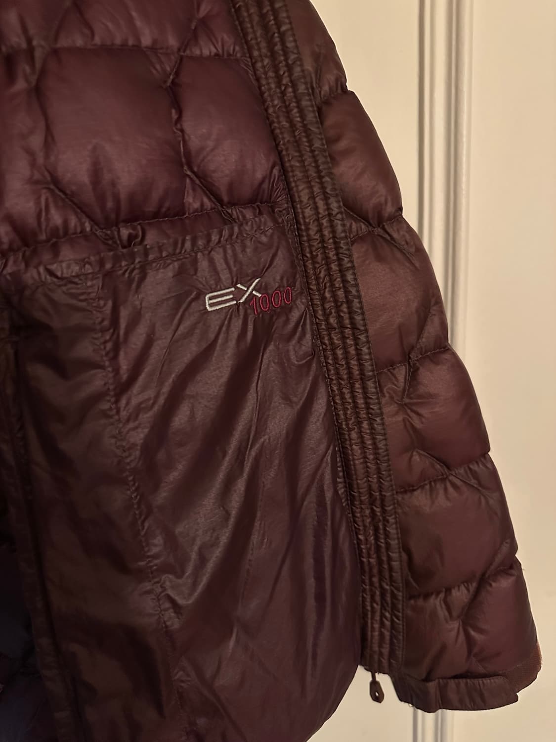 몽벨 EX1000 경량 패딩 버건디 95 상품이미지5