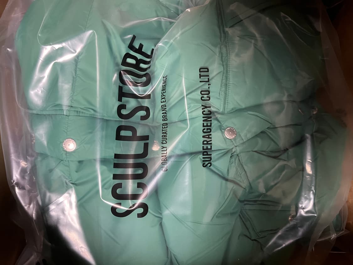 [새상품]이스트로그x스컬프스토어 패딩 그린, M사이즈(약 100) 상품이미지1