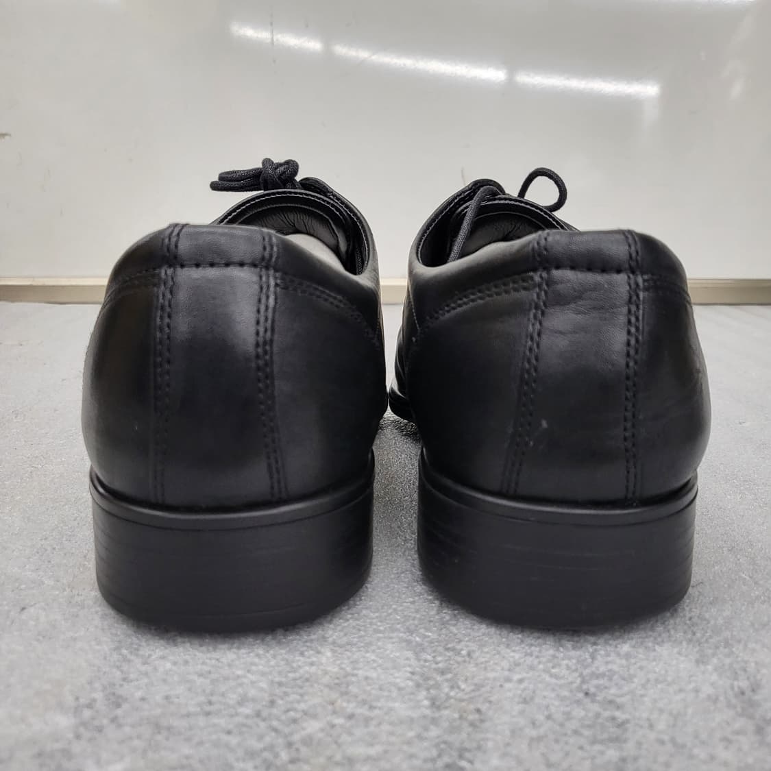 ECCO 트레이 테크 로퍼 275mm 블랙 상품이미지4