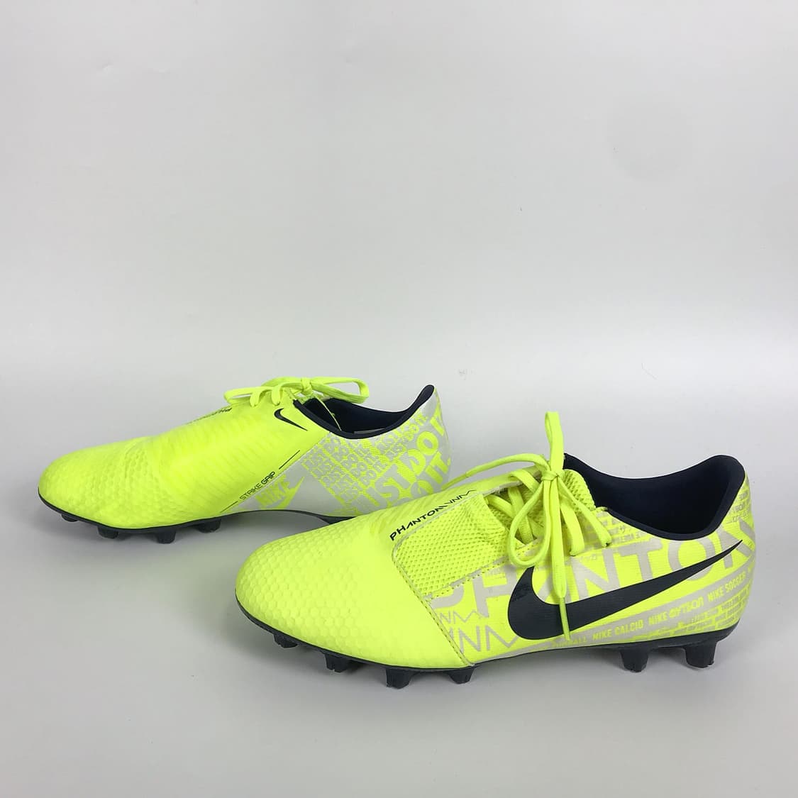 나이키 팬텀 베놈 아카데미 HG 축구화 250 상품이미지5