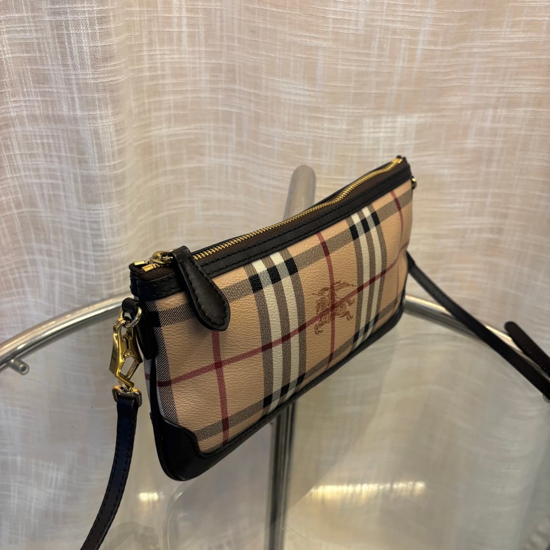 정품 버버리 노바체크 크로스백   상품이미지4