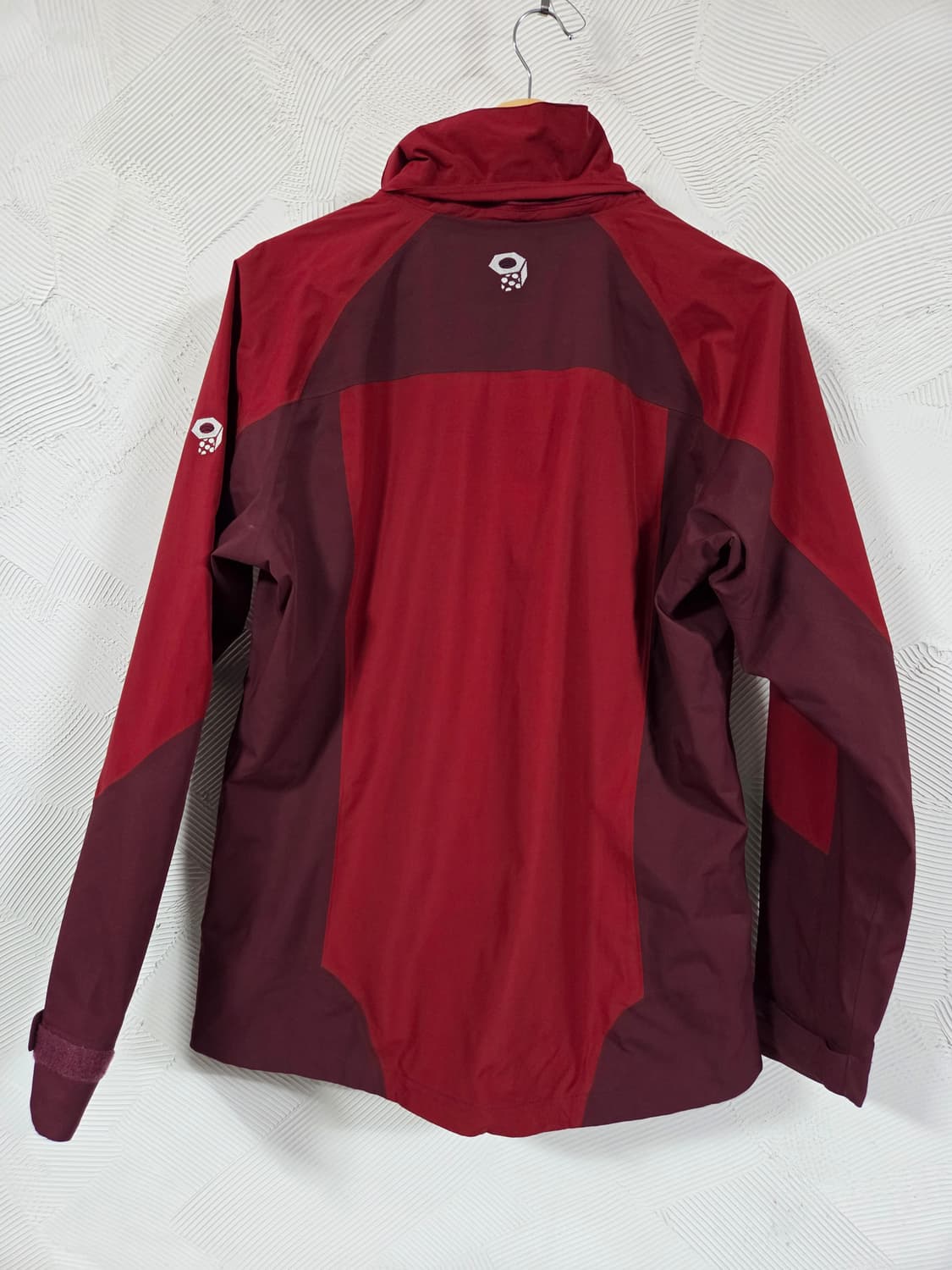 마운틴하드웨어 바람막이 자켓 레드 상품이미지2