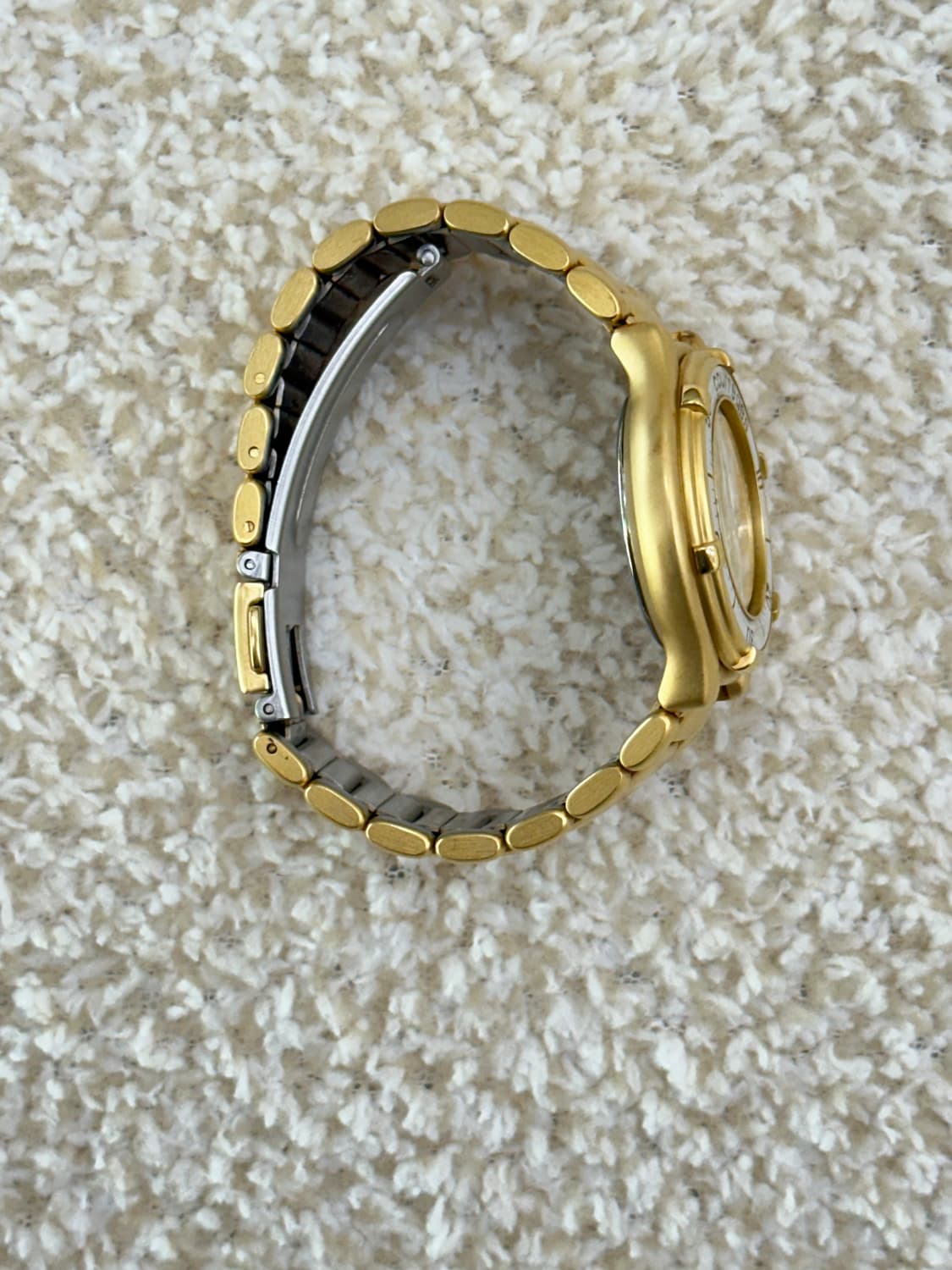 꾸레쥬 시계 상품이미지5