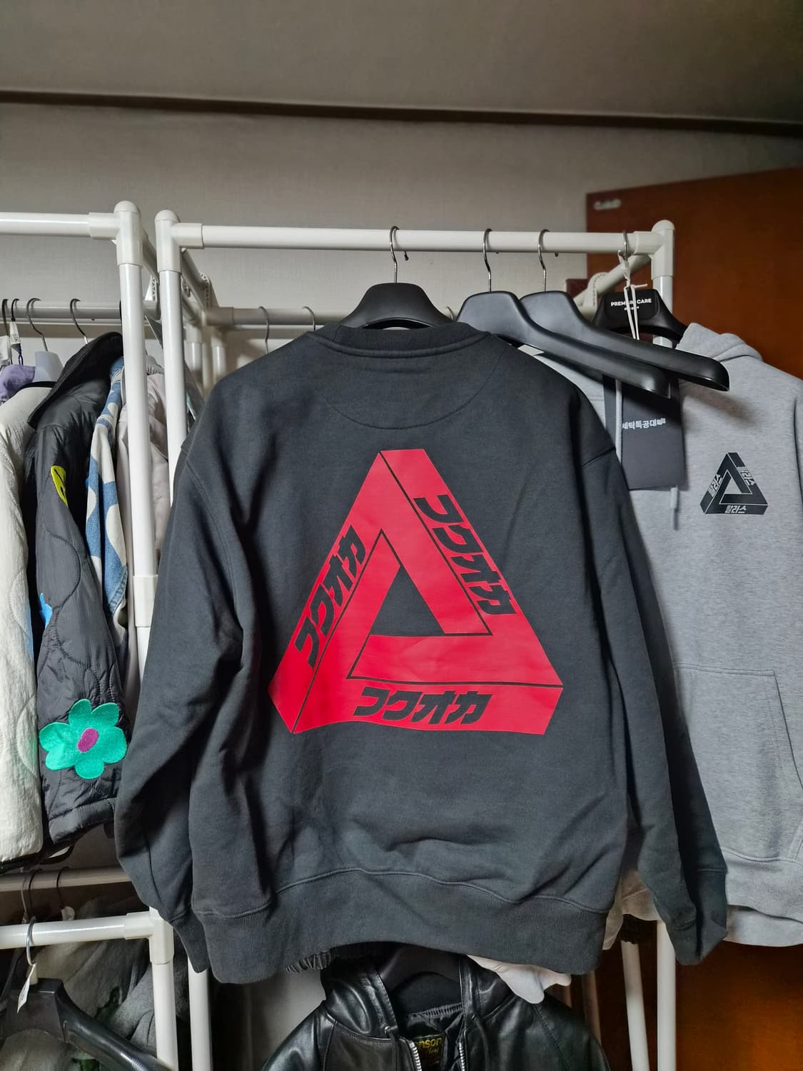 팔라스 후쿠오카 크루넥 상품이미지2