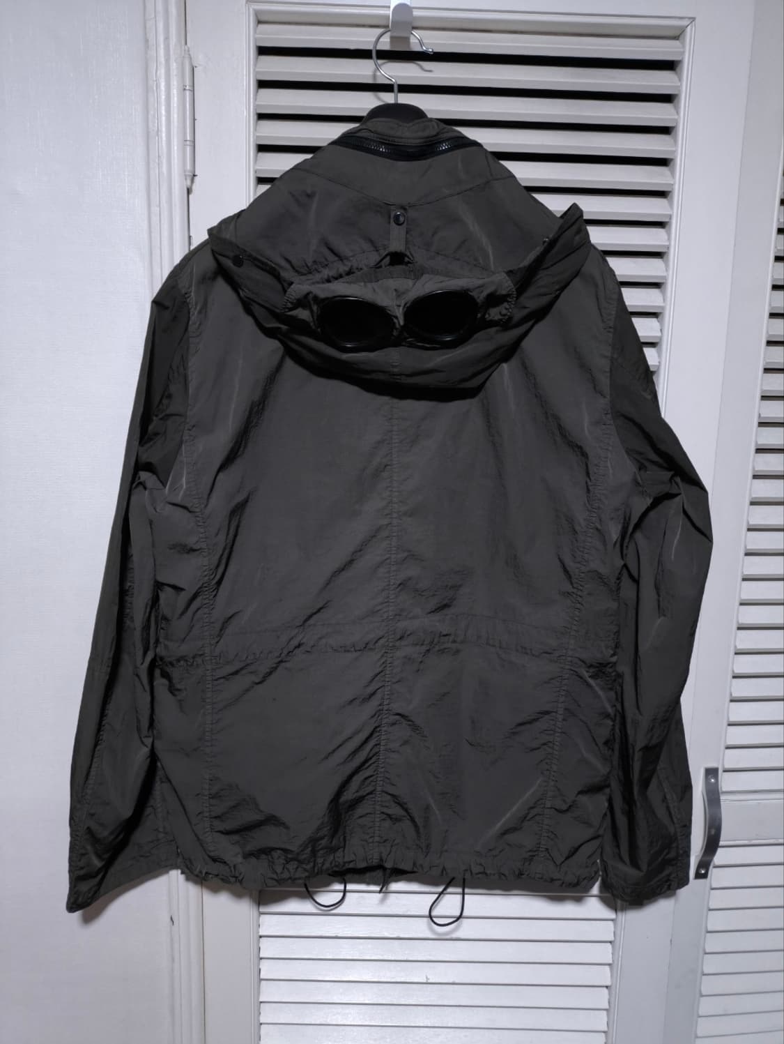 100 CP컴퍼니 나일론 카키 고글 자켓 바람막이 상품이미지1