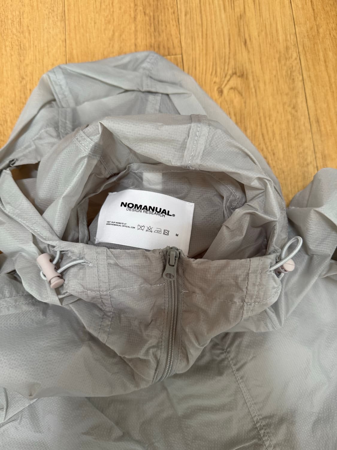 노매뉴얼 바람막이(M) 상품이미지4
