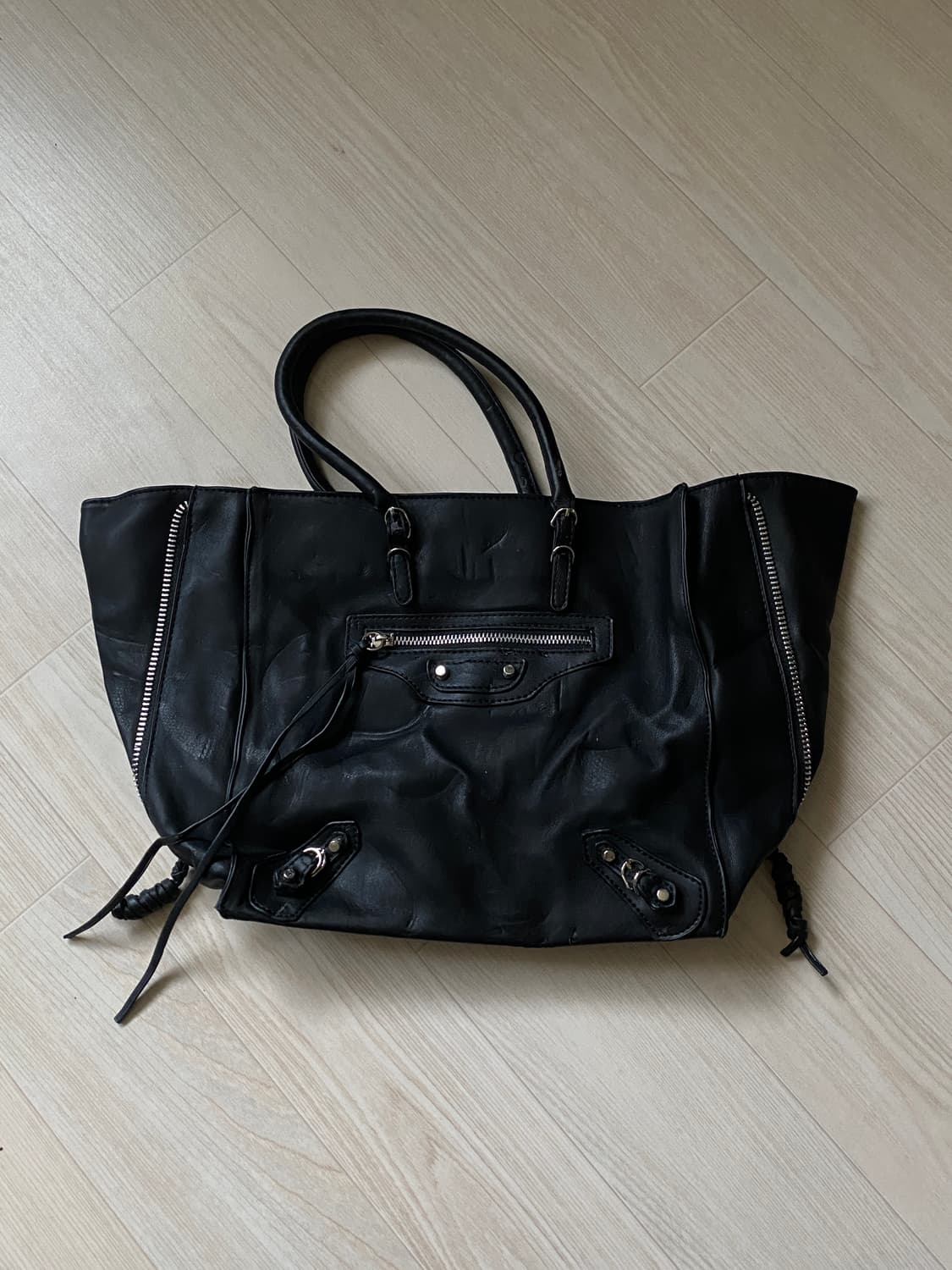 발렌시아가 시티백 상품이미지2