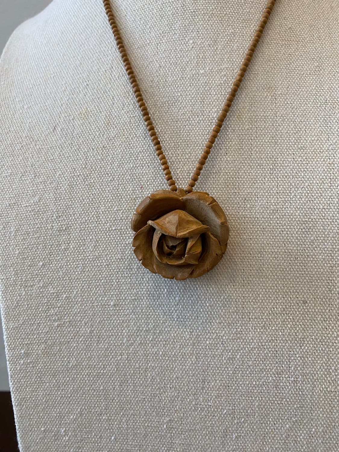 빈티지 우드 플라워 장미 목걸이 상품이미지6