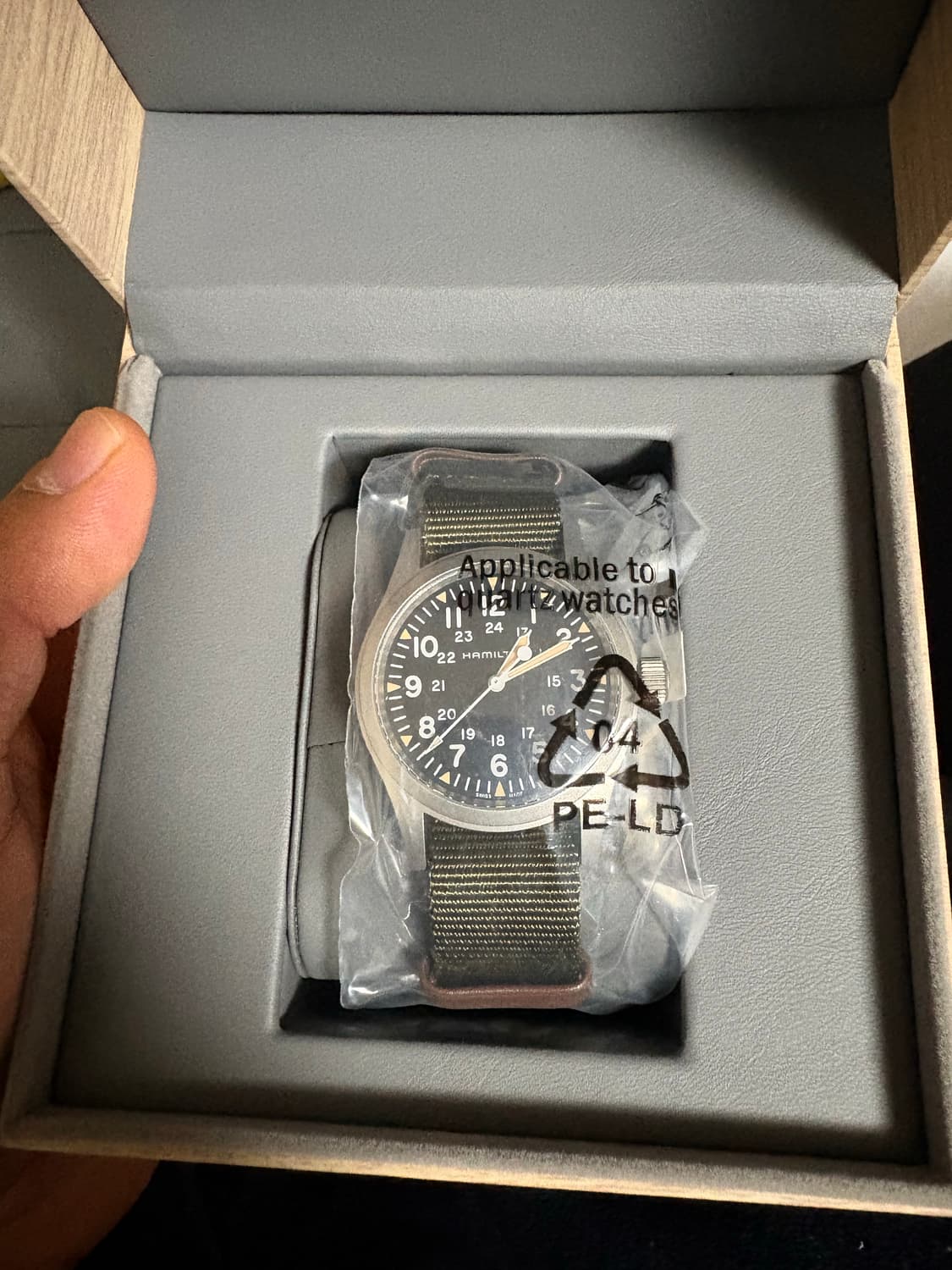 해밀턴 카키필드 메카니컬 38mm 상품이미지2