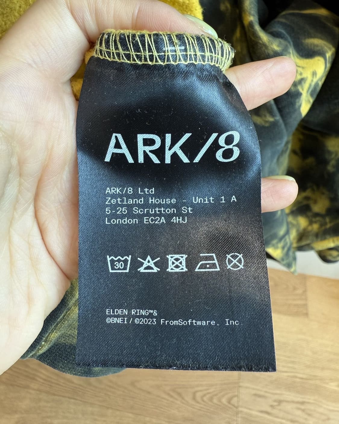 ark/8 x 엘든 링 옐로우 보스 미스트 오버사이즈 스웻셔츠  상품이미지9