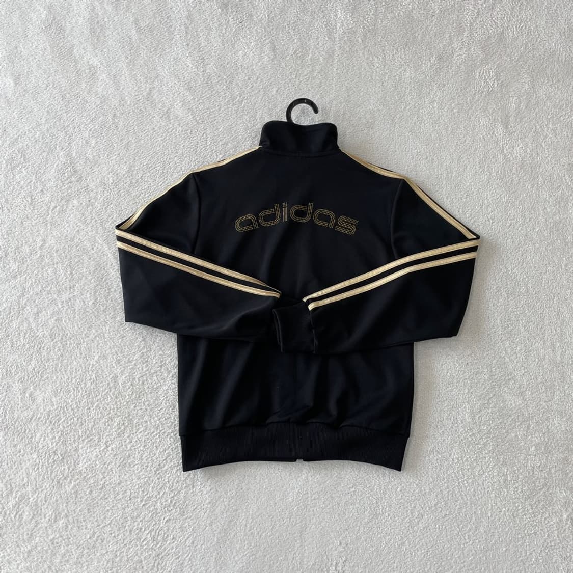 90 아디다스 블랙 검금 블랙골드 져지 상품이미지9