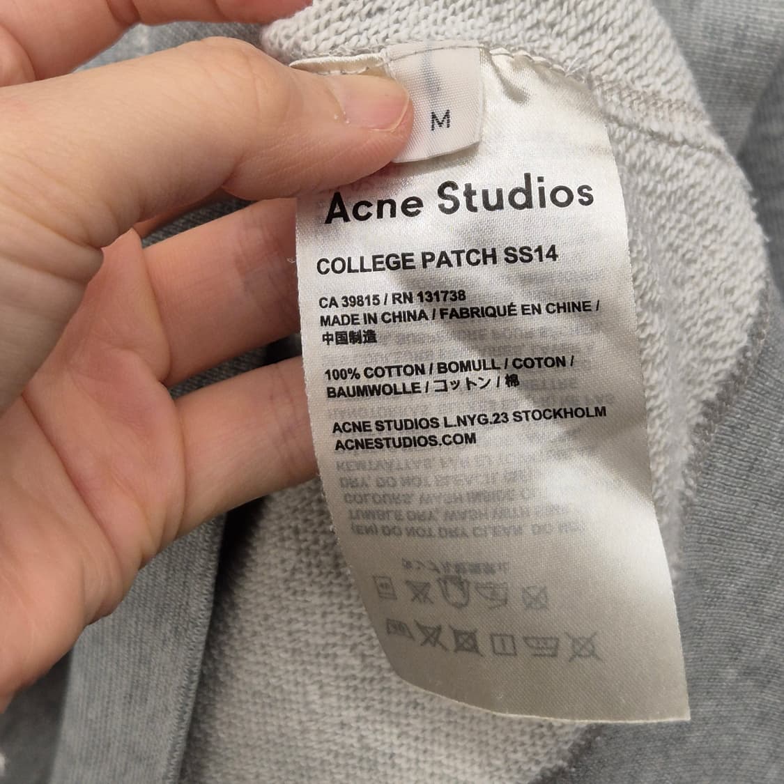 아크네스튜디오 컬리지 패치 맨투맨 M 상품이미지4