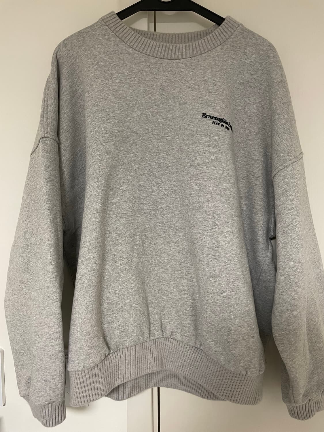 에르메네질도 제냐 X 피어오브갓 맨투맨 그레이 상품이미지1