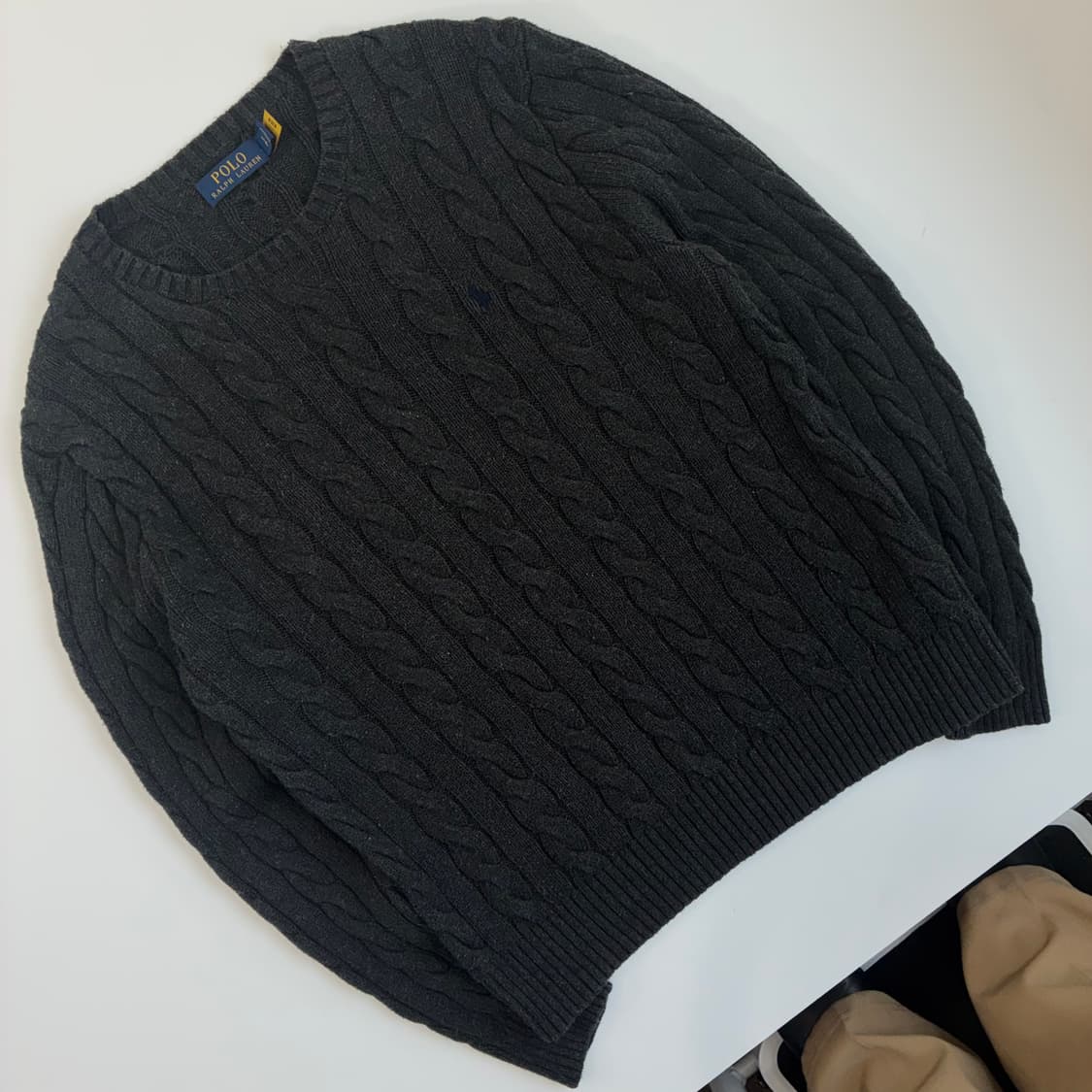 Polo 폴로 랄프로렌 현행QR 다크그레이 코튼 케이블 라운드 니트 상품이미지2