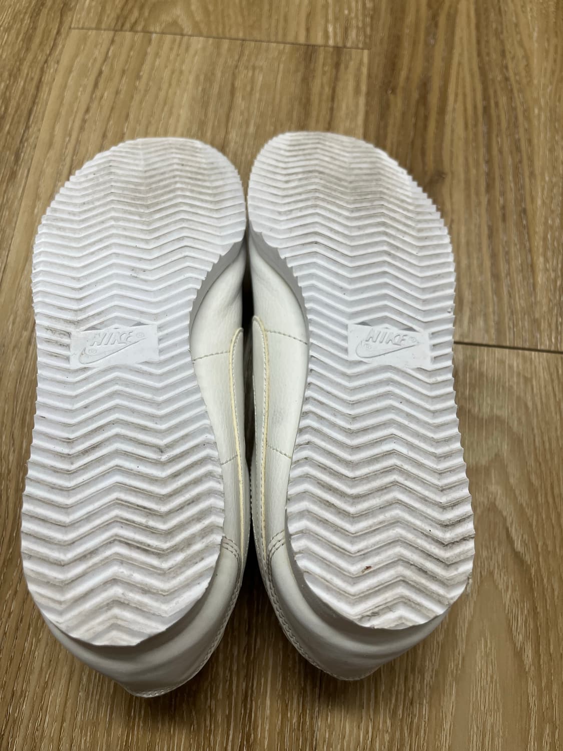나이키 코르테즈 240 상품이미지6
