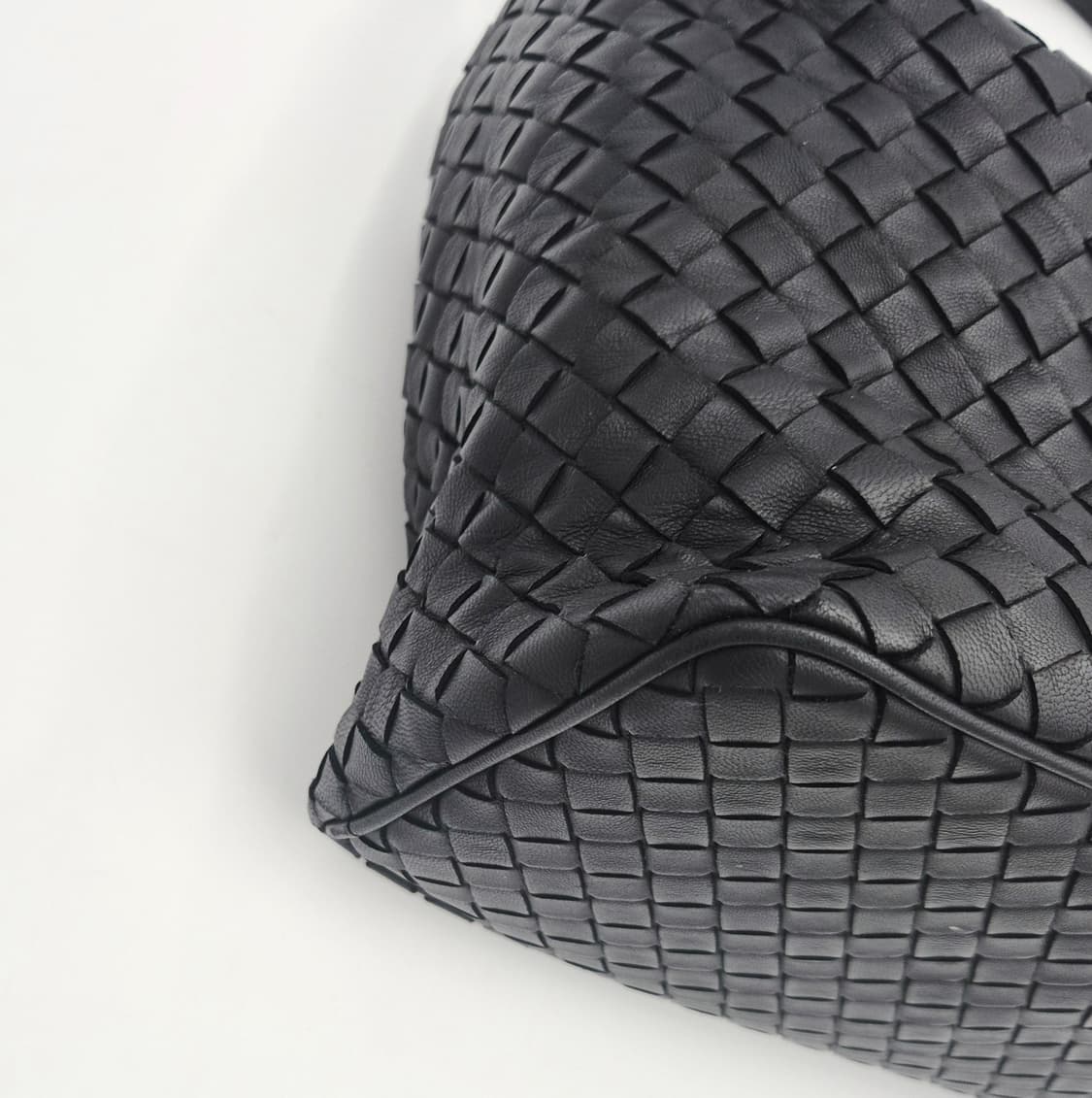 보테가베테나 인트레치아토 나파 스몰 토트백 상품이미지4