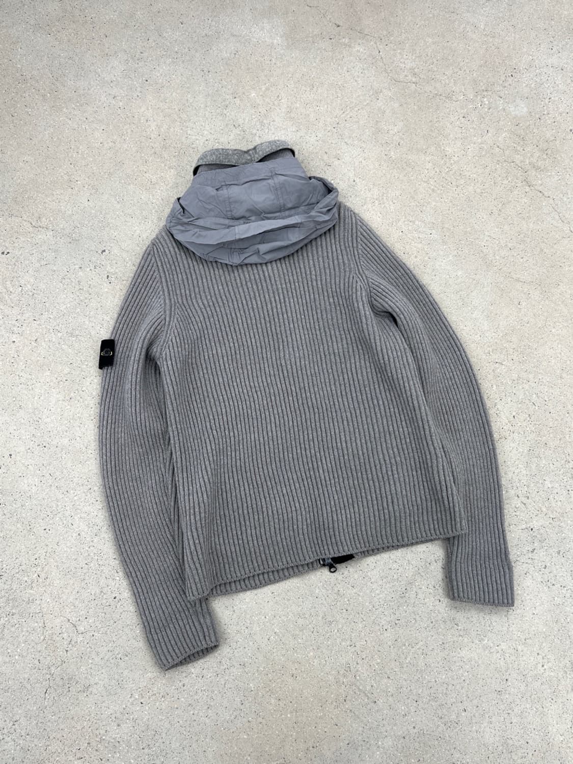 스톤아일랜드 와펜 골지 니트 집업 가디건 상품이미지5