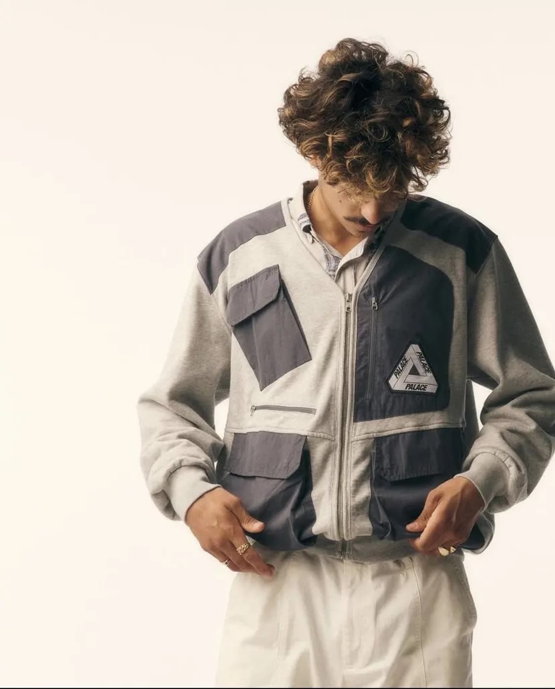 팔라스 유틸리티 집 프론트 패널 스웨트 상품이미지3