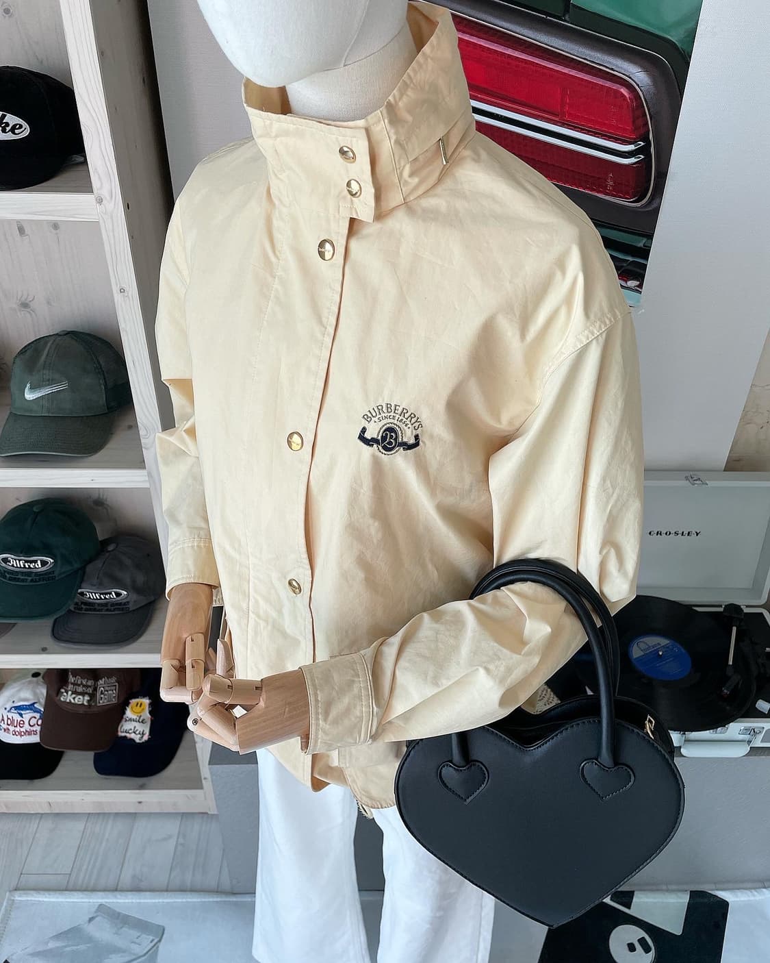 버버리 클래식 로고 자켓 상품이미지1