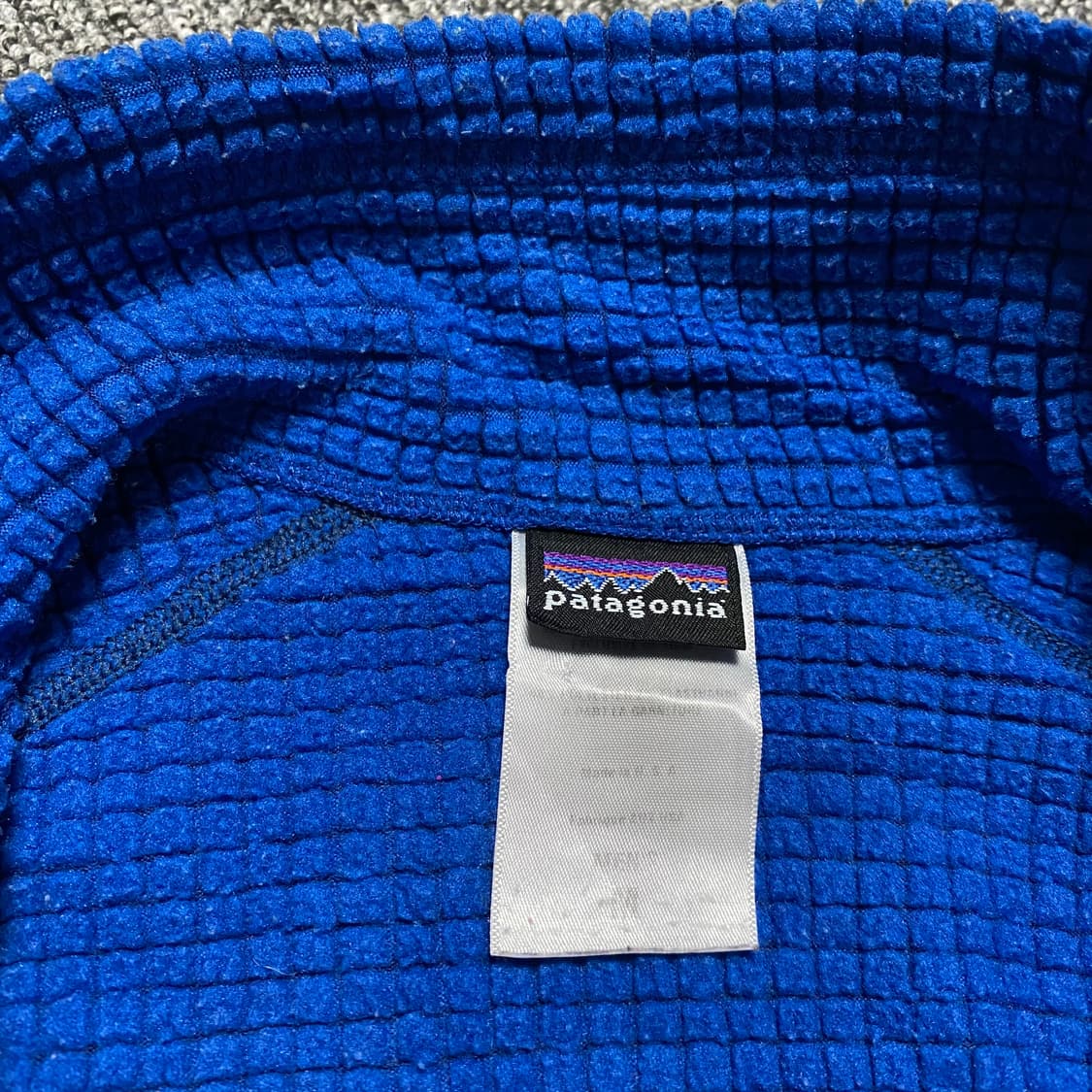 🌊Patagonia R1 구형 themal fleece 상품이미지6
