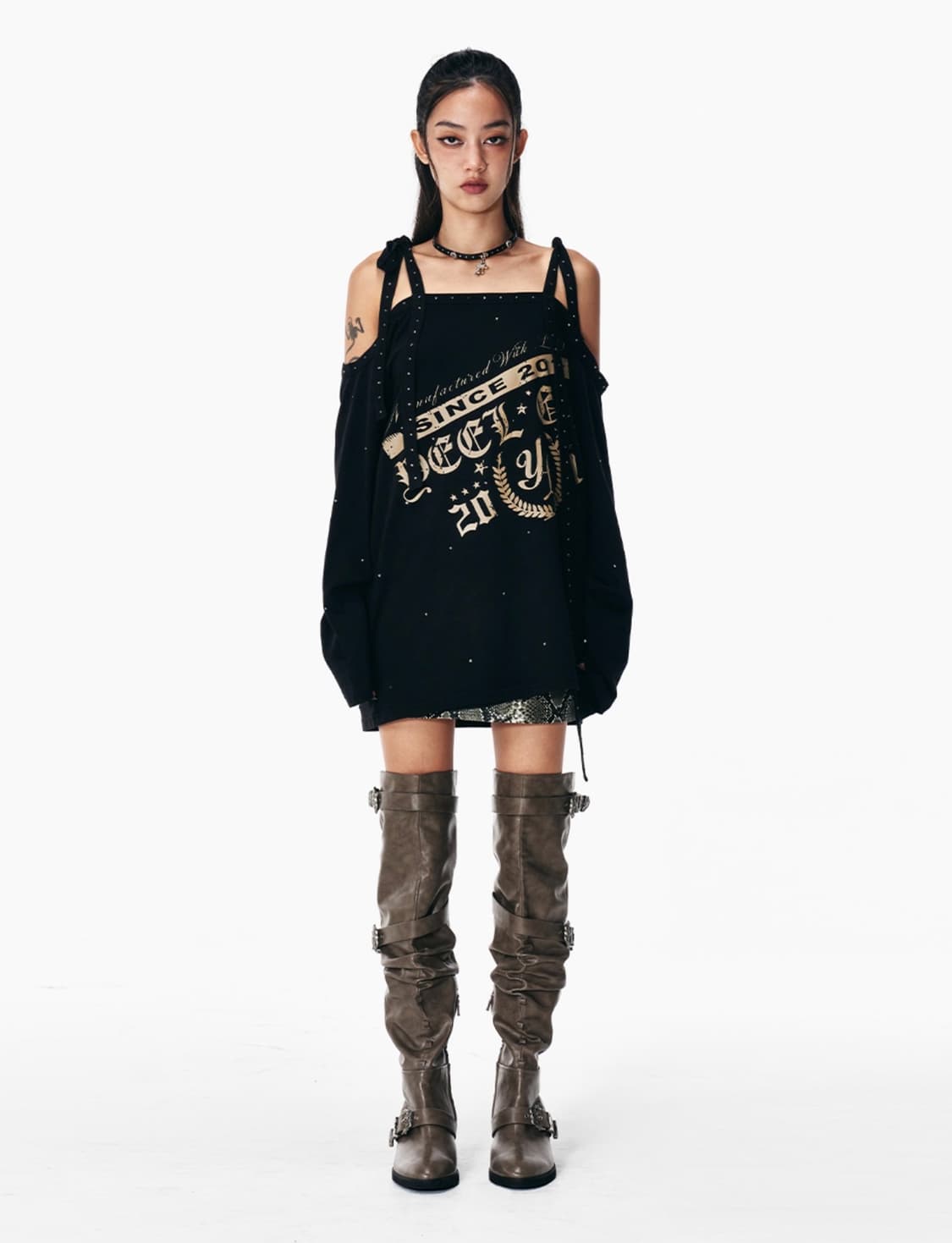 CUBIC OVERSIZED SHOULDER STRAP TOP BLACK 상품이미지4