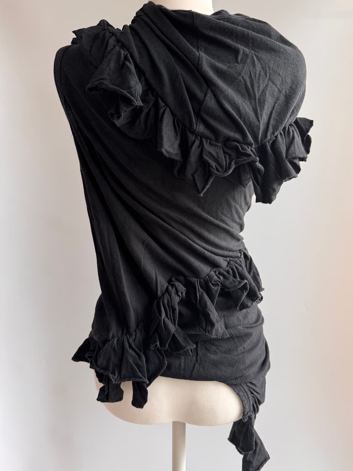 Comme des garcons 러플 드레이핑 슬리브  상품이미지2