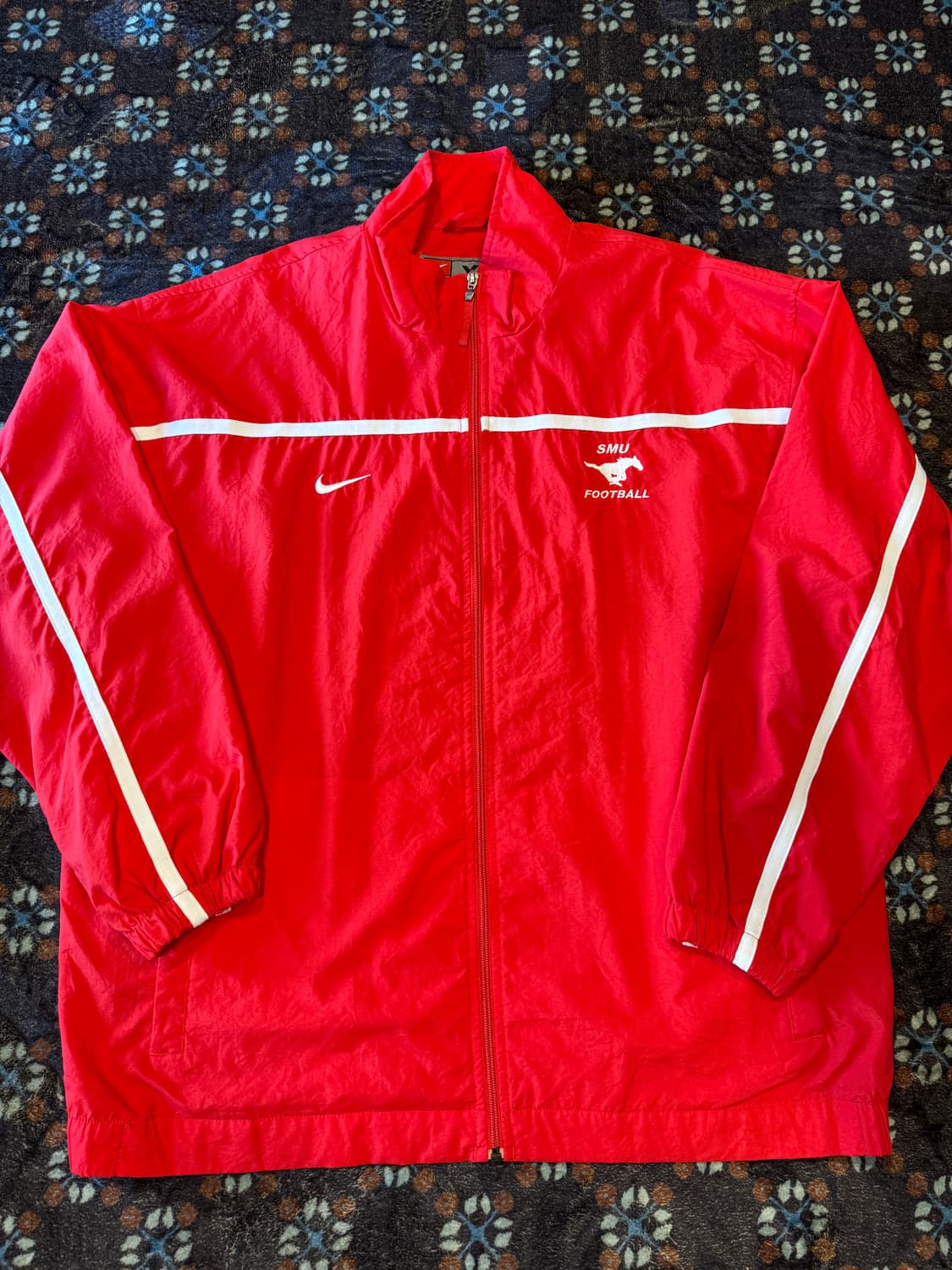 나이키 바람막이 상품이미지1