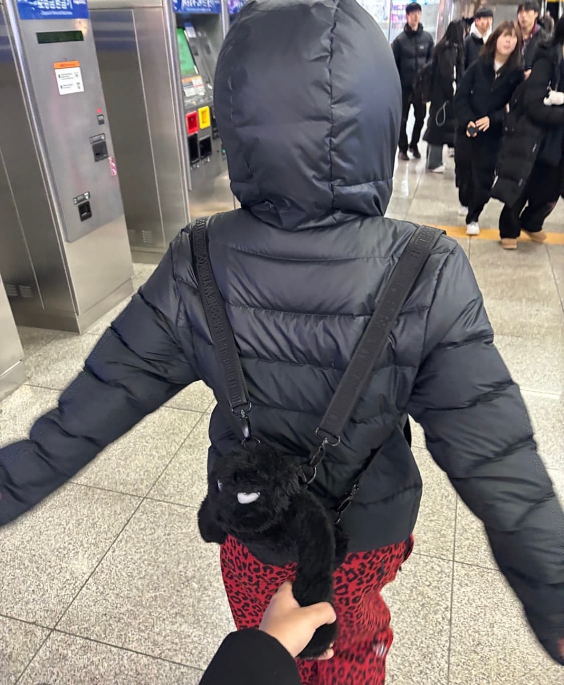 23Fw 슈프림 바운티헌터 백팩 블랙 supreme 상품이미지2