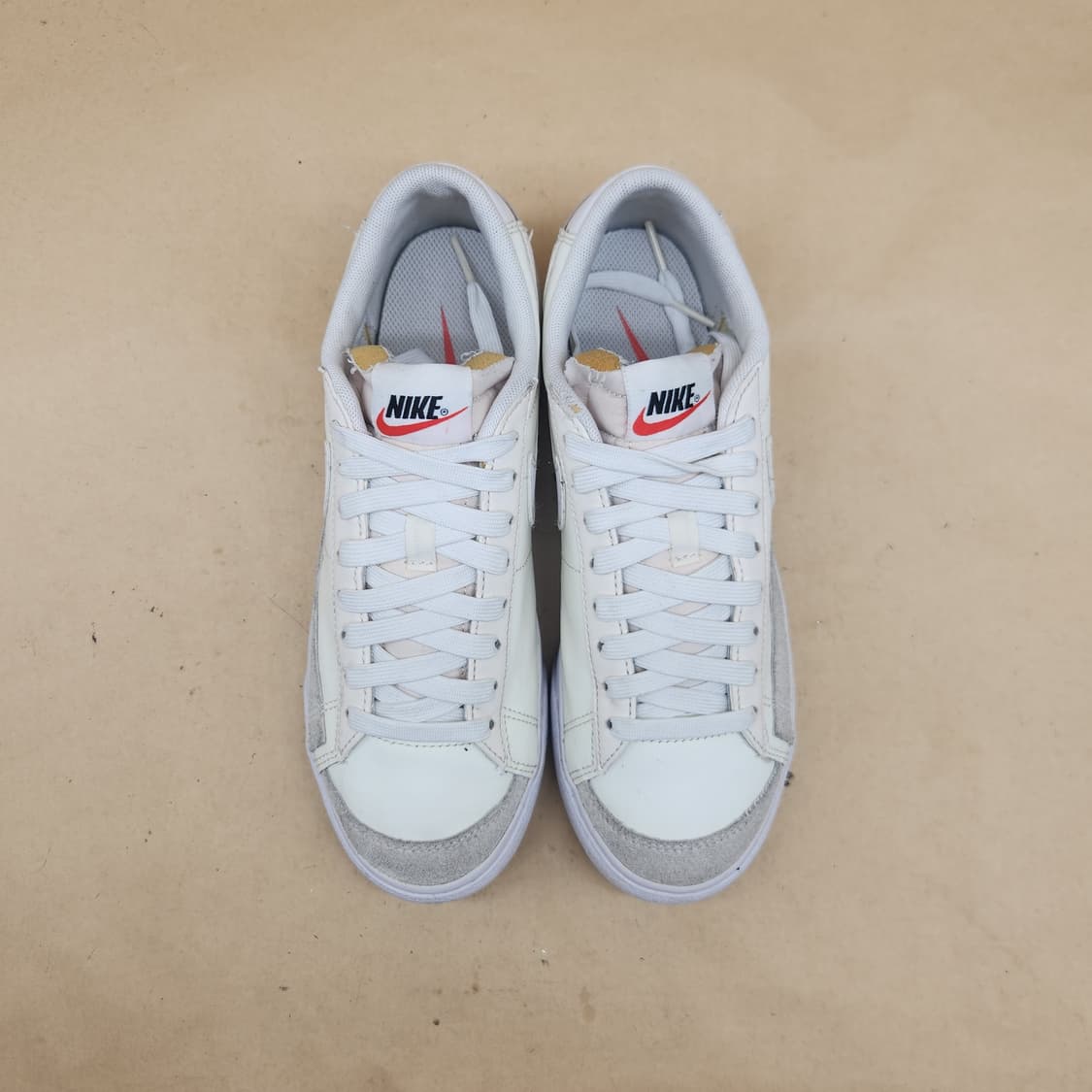 나이키 블레이저 로우 플랫폼 스니커즈250 상품이미지2