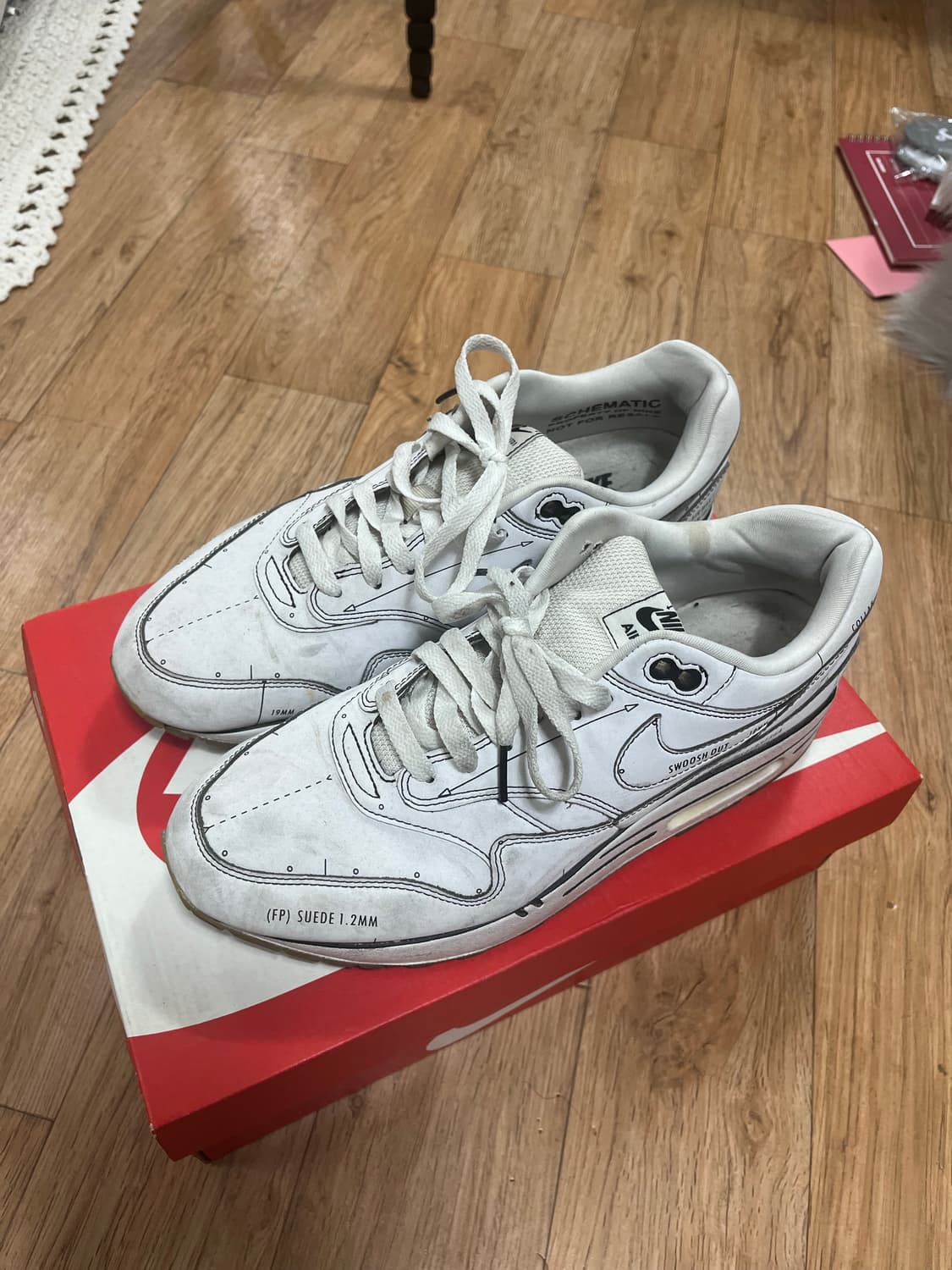 Nike Air Max 1 Tinker Sketch White 중고 상품이미지1