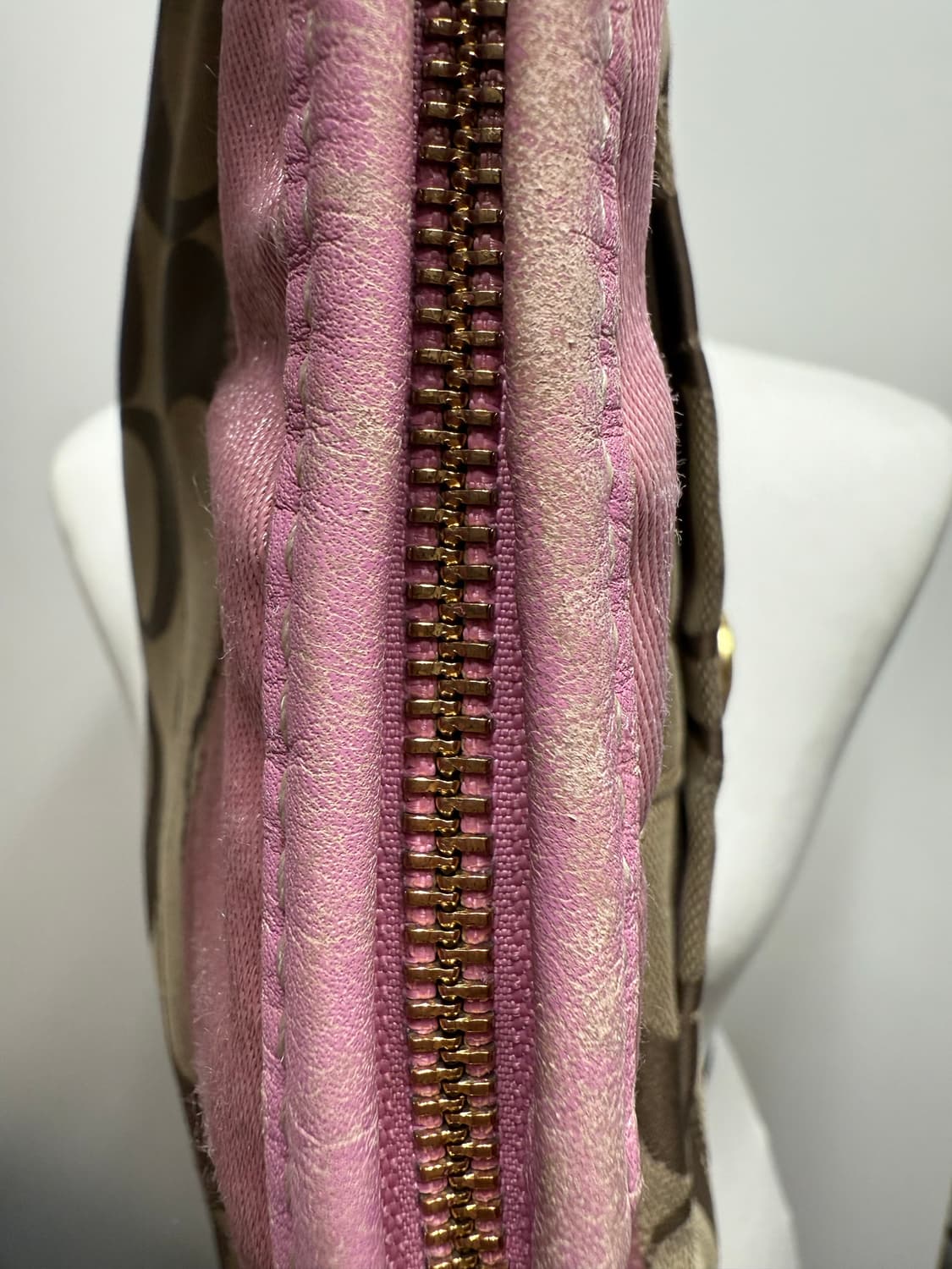 코치 갸루 핑크 미니 숄더백 상품이미지3