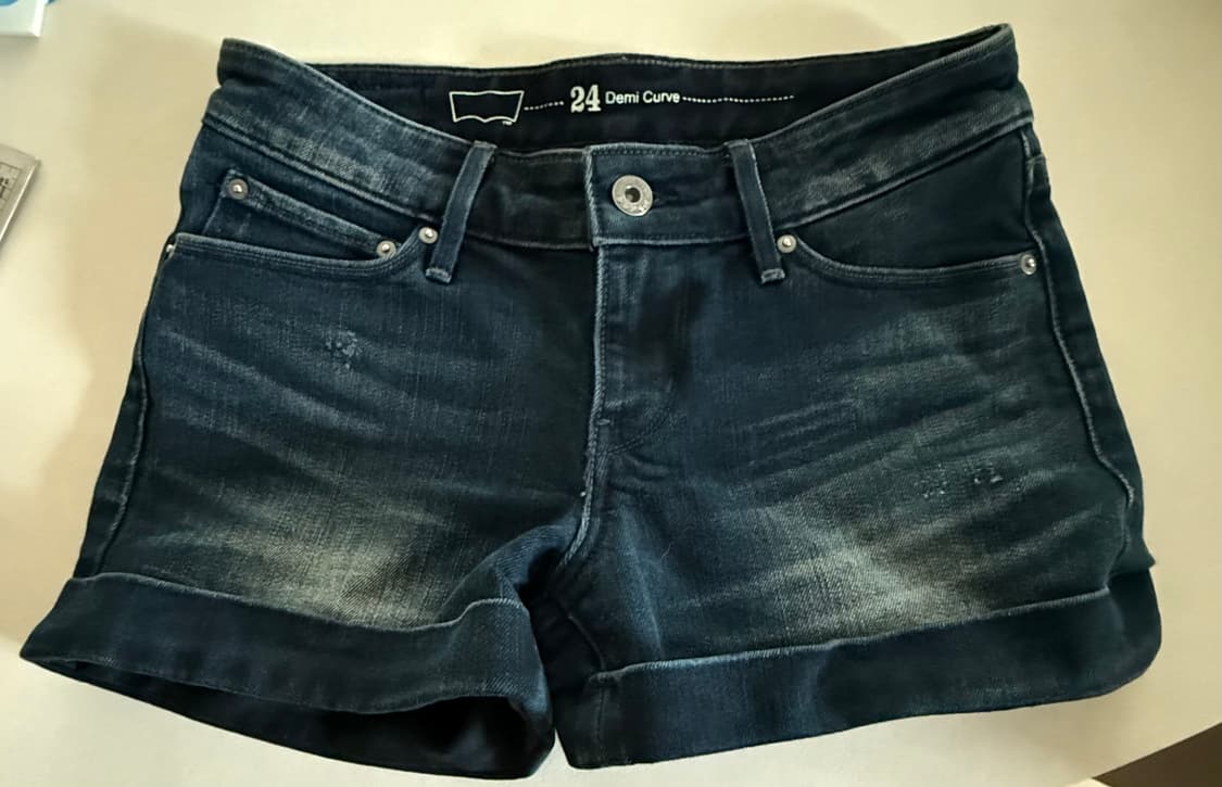 리바이스 데미커브 여성용 롤업 워싱 데님 숏팬츠 24 상품이미지1