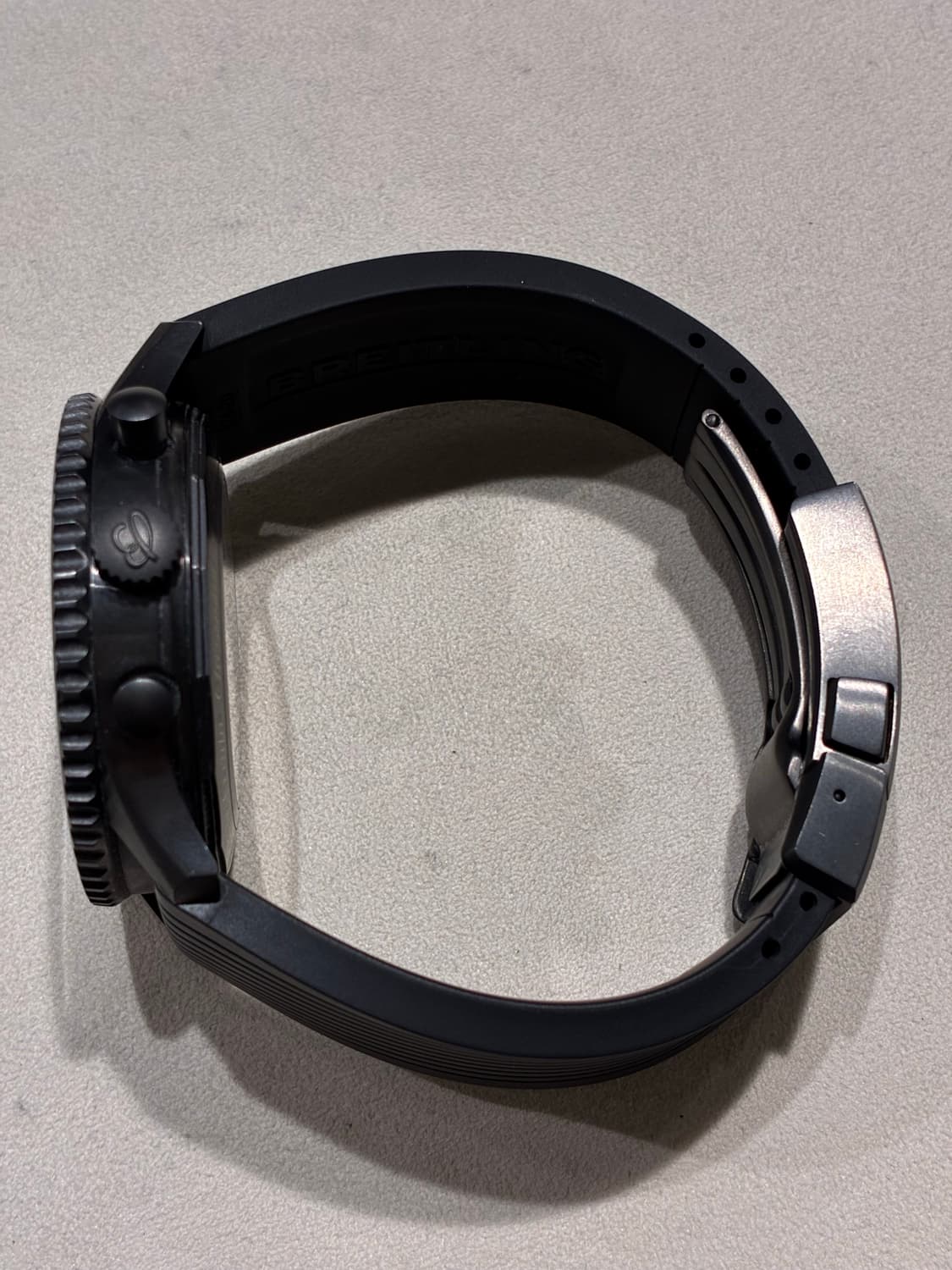 브라이틀링 네비타이머 B01 블랙 다이얼 46mm 19년풀세트 상품이미지7