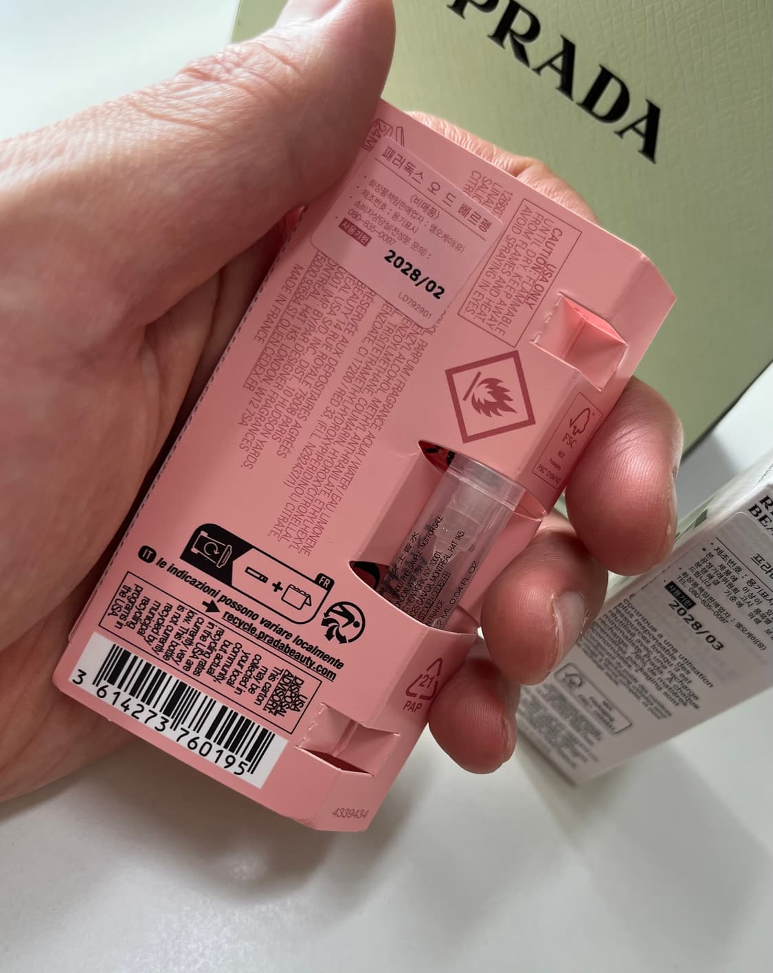 [새제품] 프라다 립밤 U001 아스트랄핑크 +패러독스 1.2mm 상품이미지7