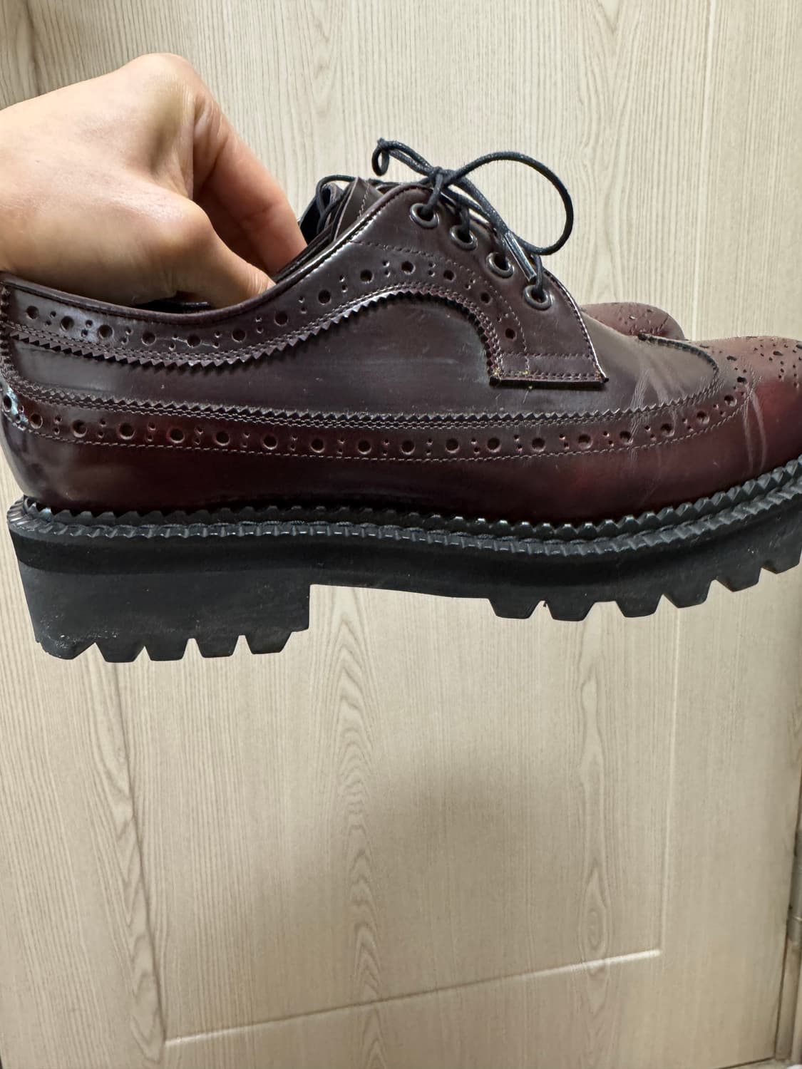 에이레네 수제 윙팁 구두 265mm입니다 상품이미지3