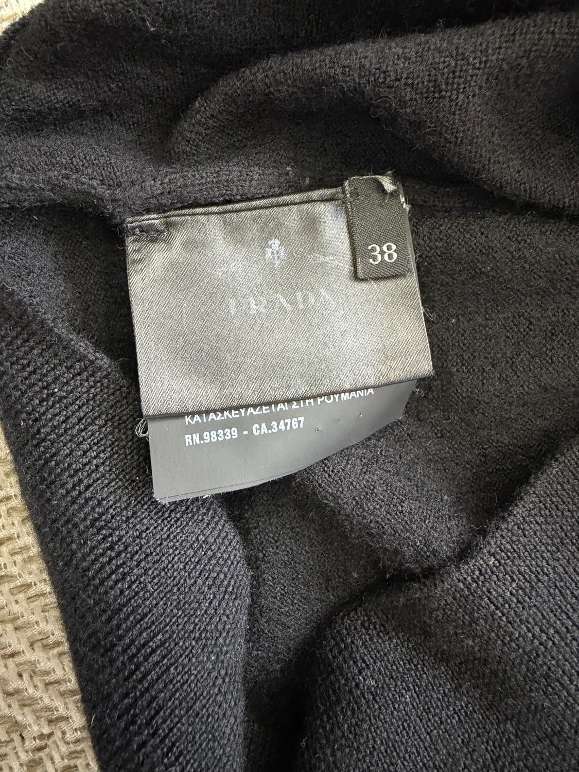 정품) 프라다 여성 블랙 가디건 38 상품이미지7